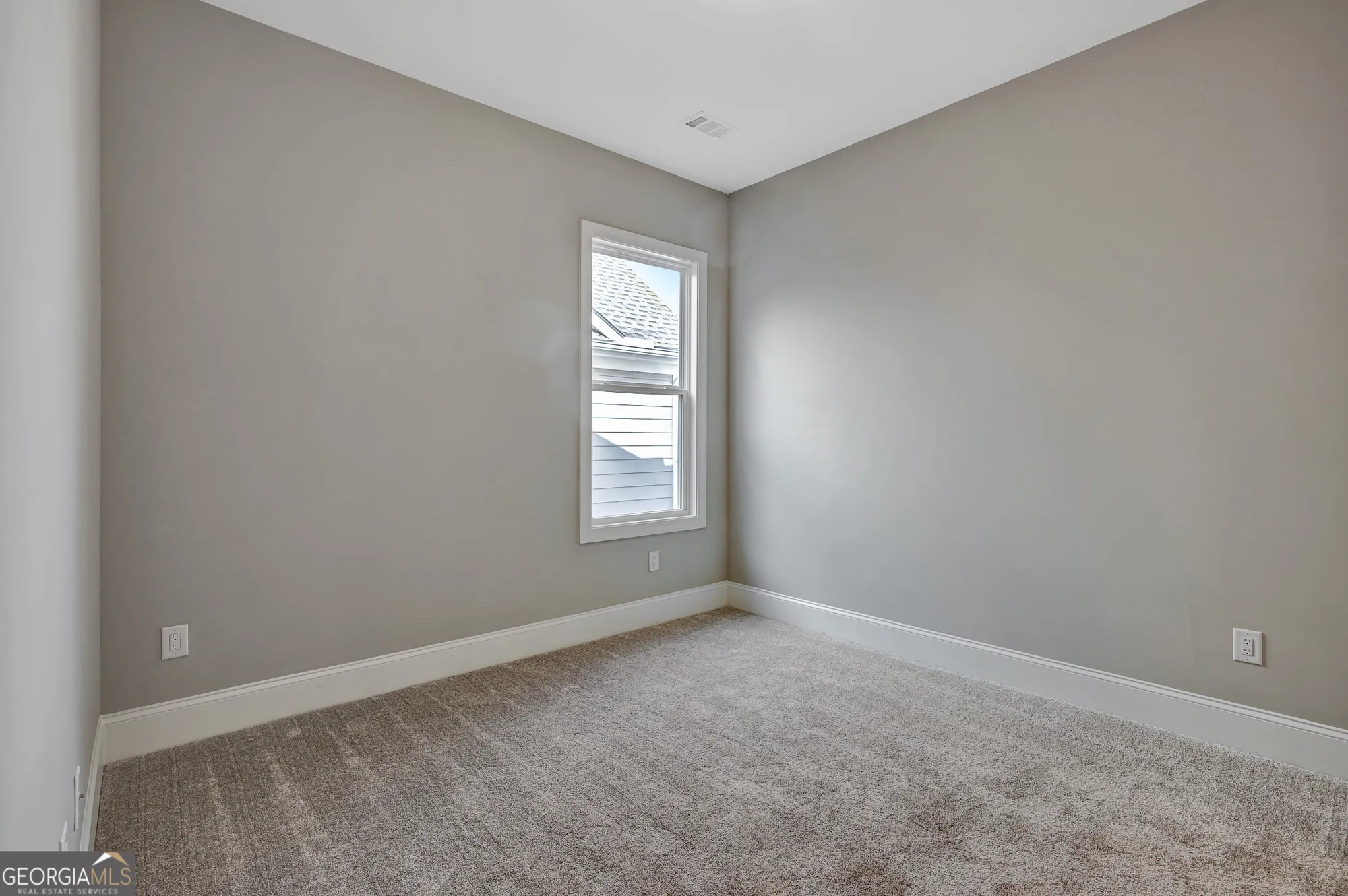 Property Slideshow image 32 of 49 | 42 club cresswind dr, Newnan, GA, 30263