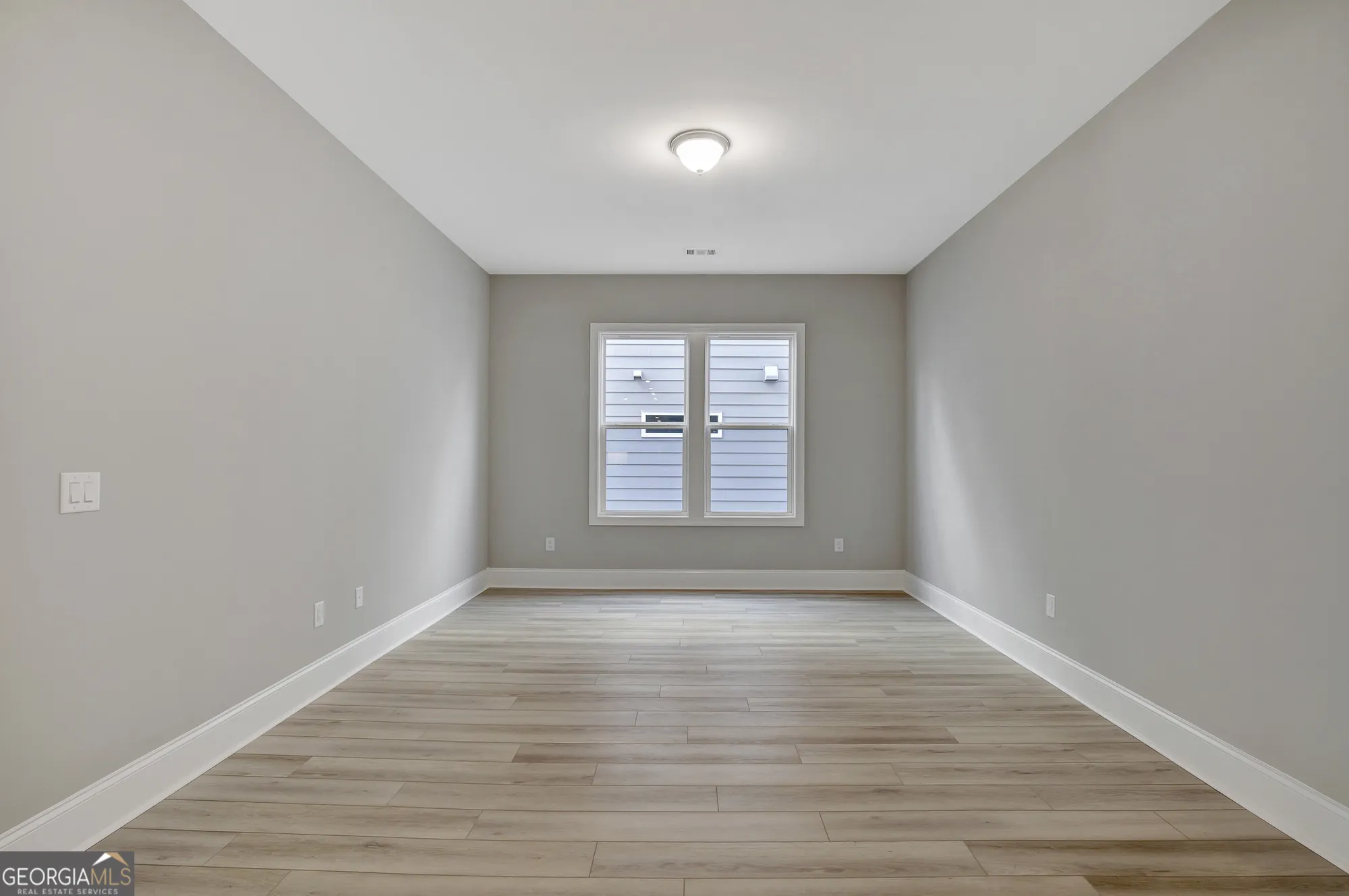 Property Slideshow image 24 of 49 | 42 club cresswind dr, Newnan, GA, 30263