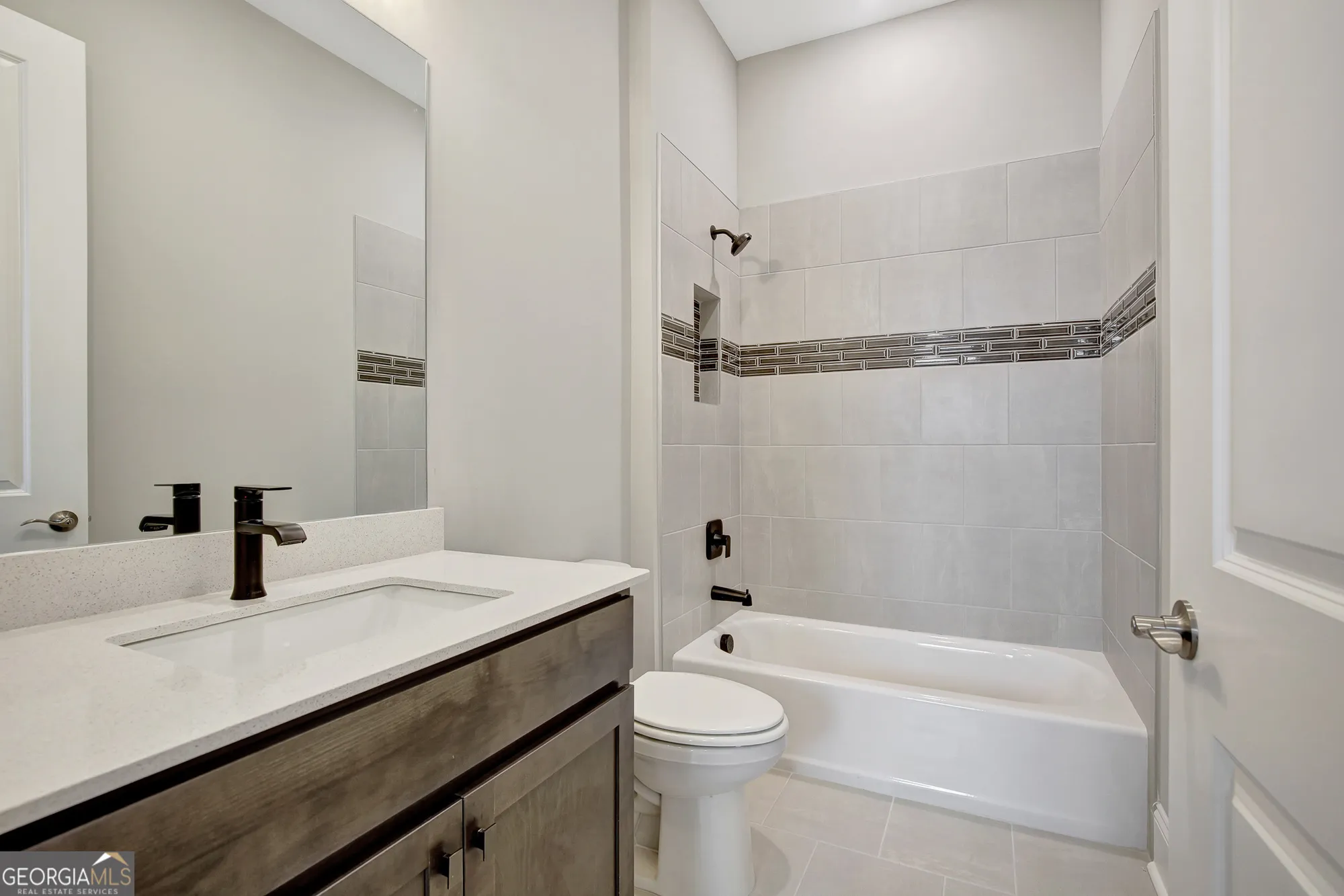 Property Slideshow image 34 of 49 | 42 club cresswind dr, Newnan, GA, 30263