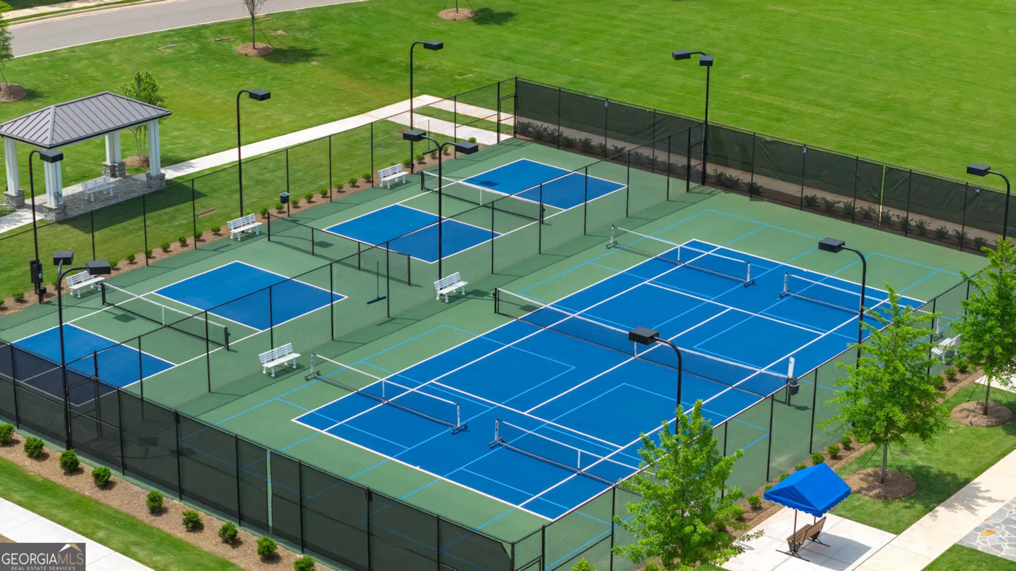 Property Slideshow image 18 of 65 | 753 brooke view dr, Canton, GA, 30115