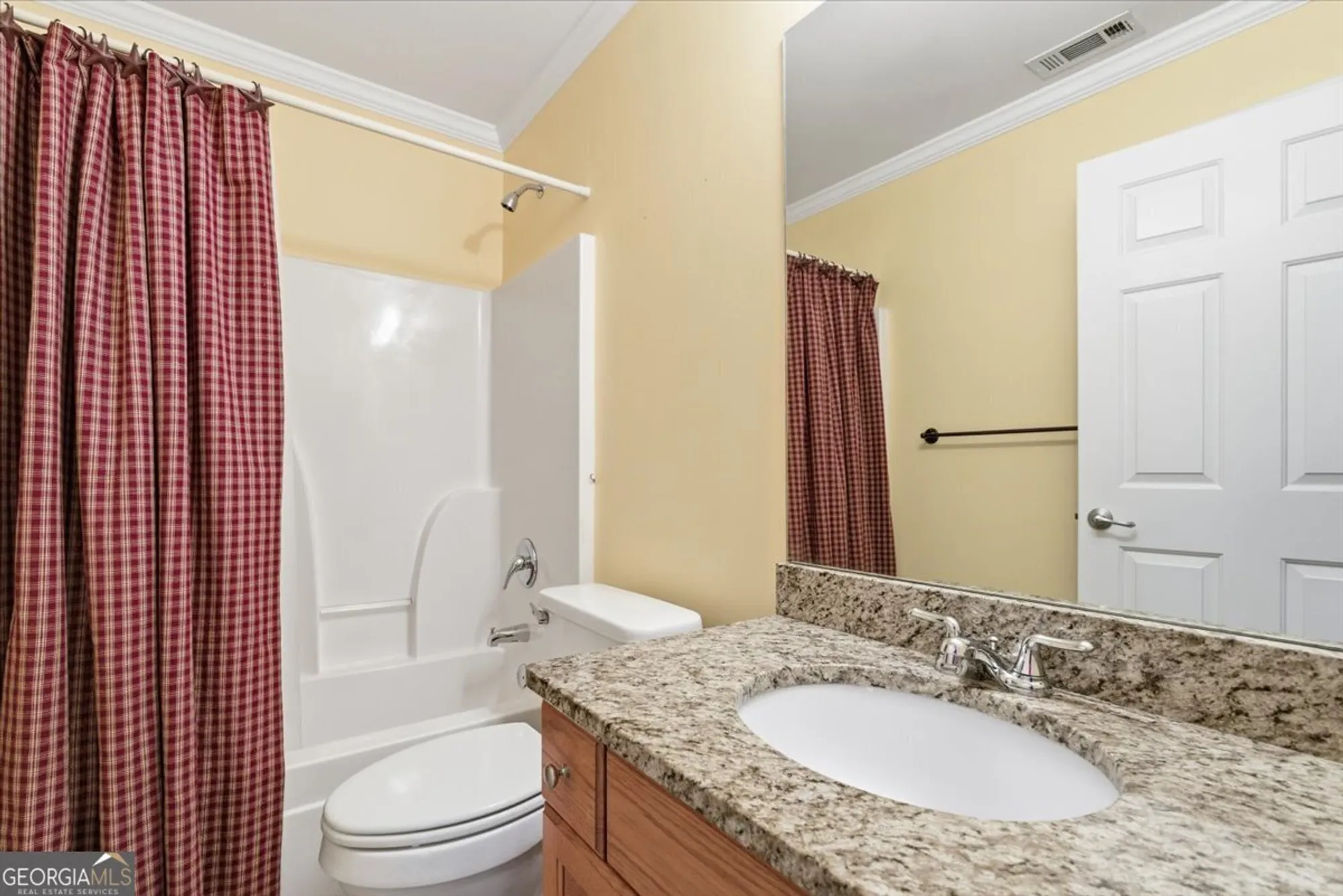 Property Slideshow image 14 of 20 | 10184 malcolm dr, Covington, GA, 30014