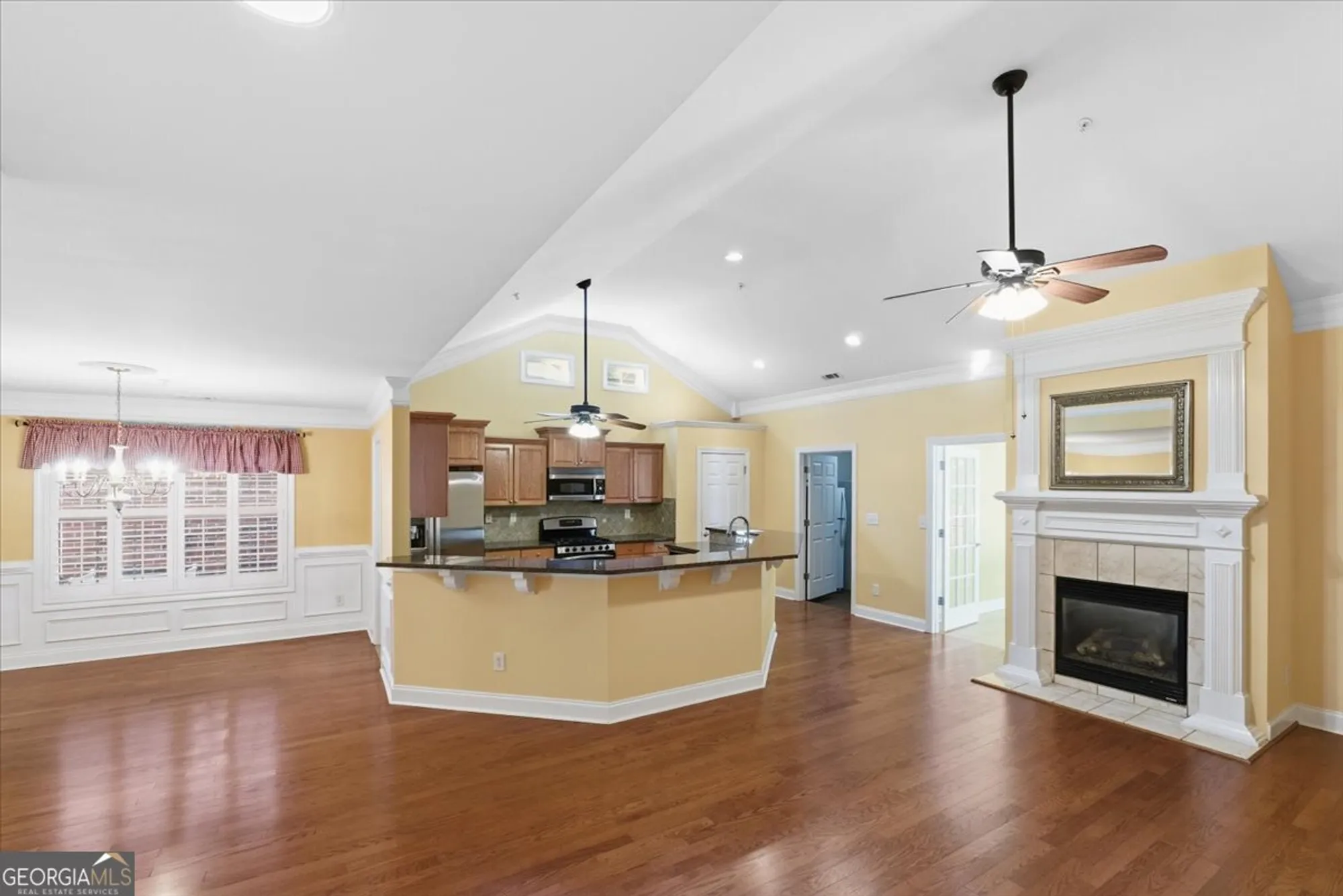 Property Slideshow image 3 of 20 | 10184 malcolm dr, Covington, GA, 30014