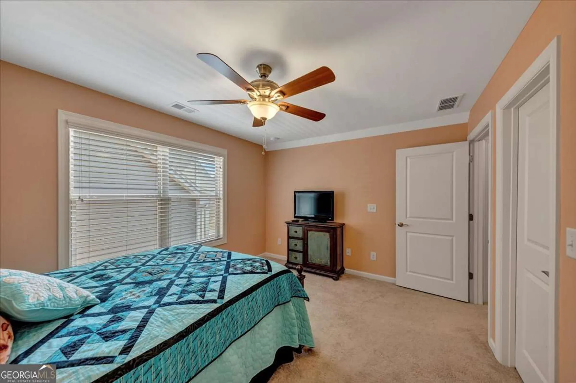 Property Slideshow image 28 of 44 | 2480 barrett preserve ct sw, Marietta, GA, 30064