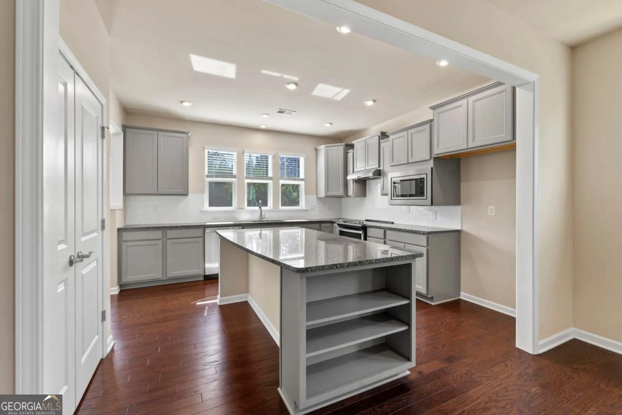 Property Slideshow image 17 of 55 | 1141 southern pine rd, Greensboro, GA, 30642