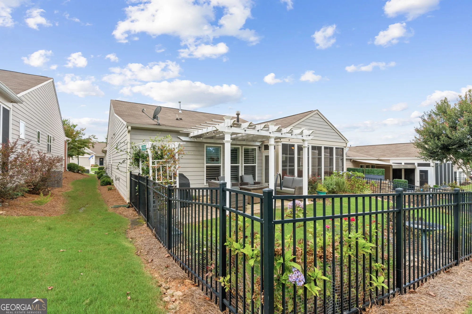 Property Slideshow image 39 of 48 | 754 firefly ct, Griffin, GA, 30223