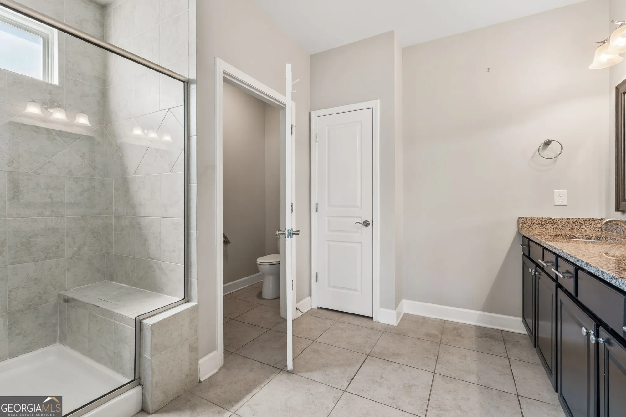 Property Slideshow image 27 of 48 | 754 firefly ct, Griffin, GA, 30223