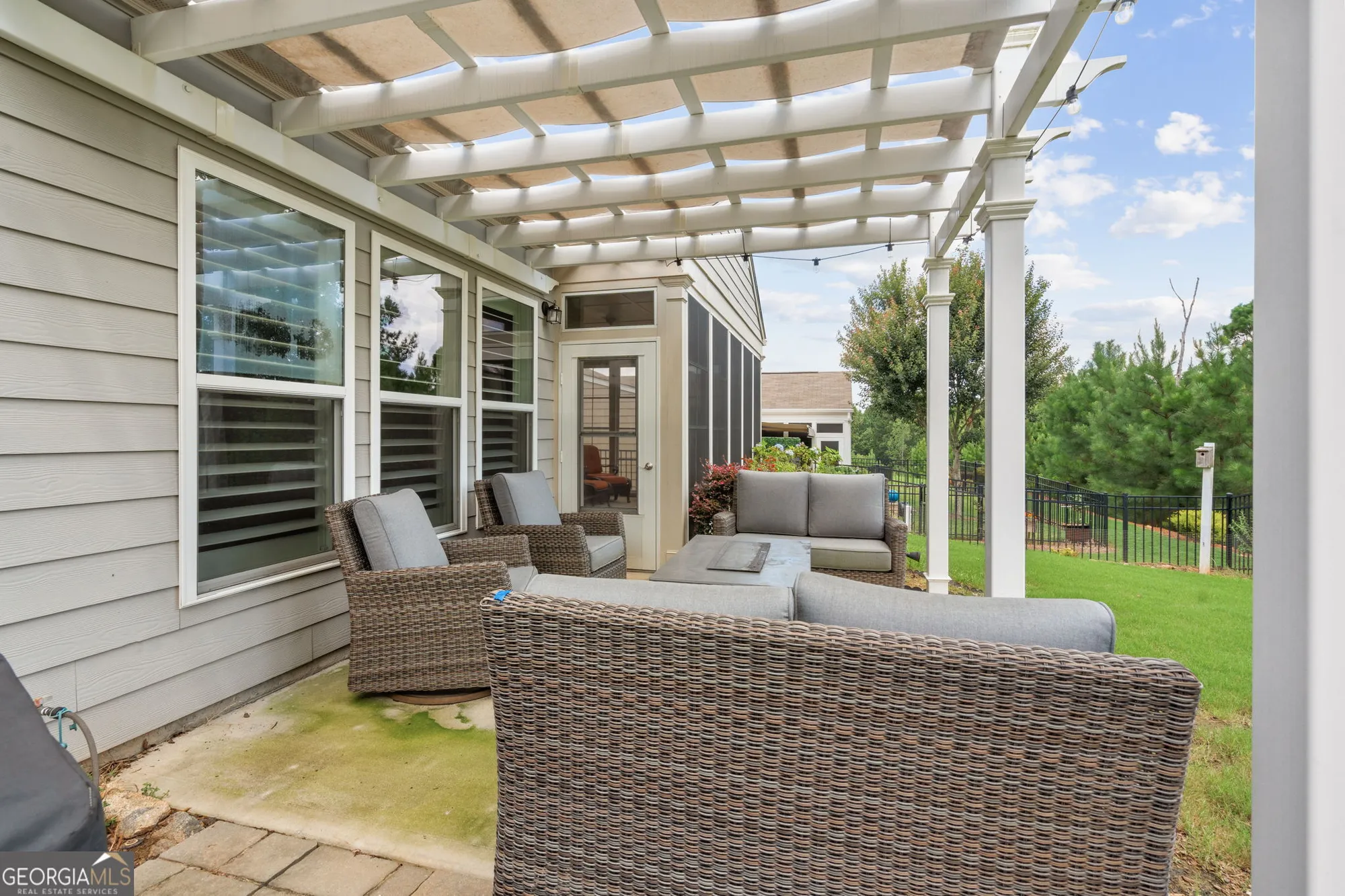 Property Slideshow image 36 of 48 | 754 firefly ct, Griffin, GA, 30223