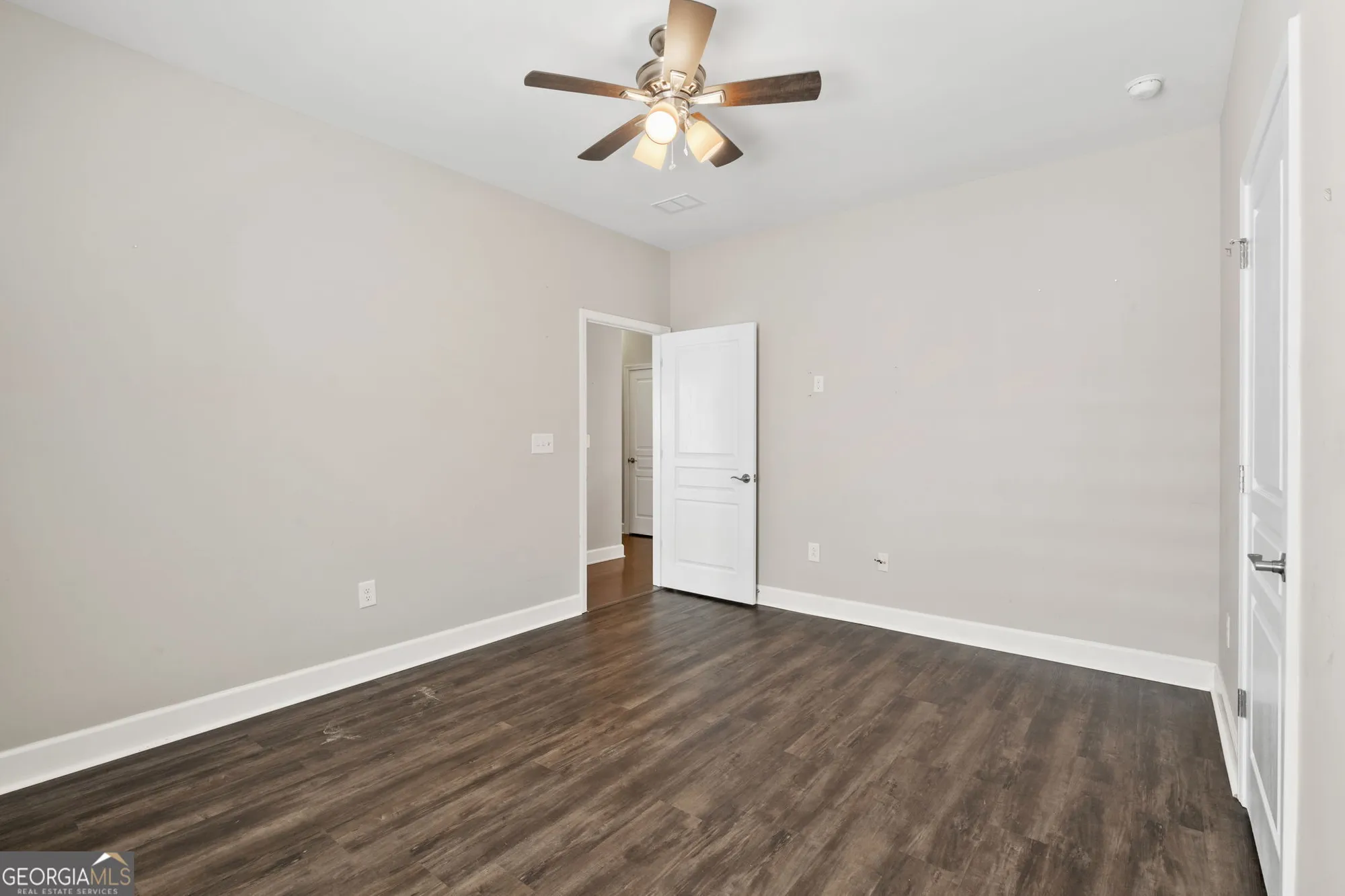 Property Slideshow image 32 of 48 | 754 firefly ct, Griffin, GA, 30223