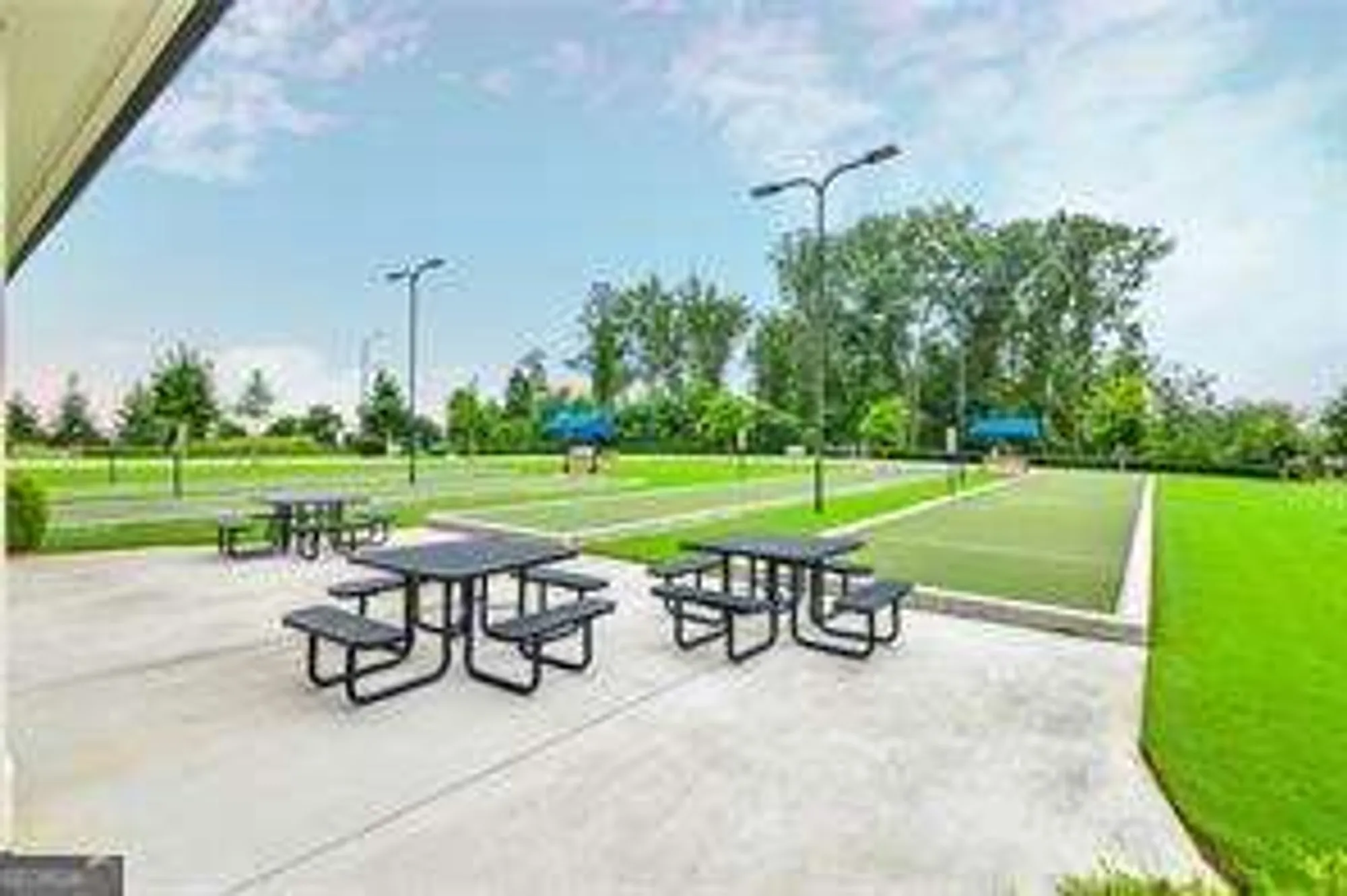 Property Slideshow image 33 of 37 | 5627 maple bluff way, Hoschton, GA, 30548