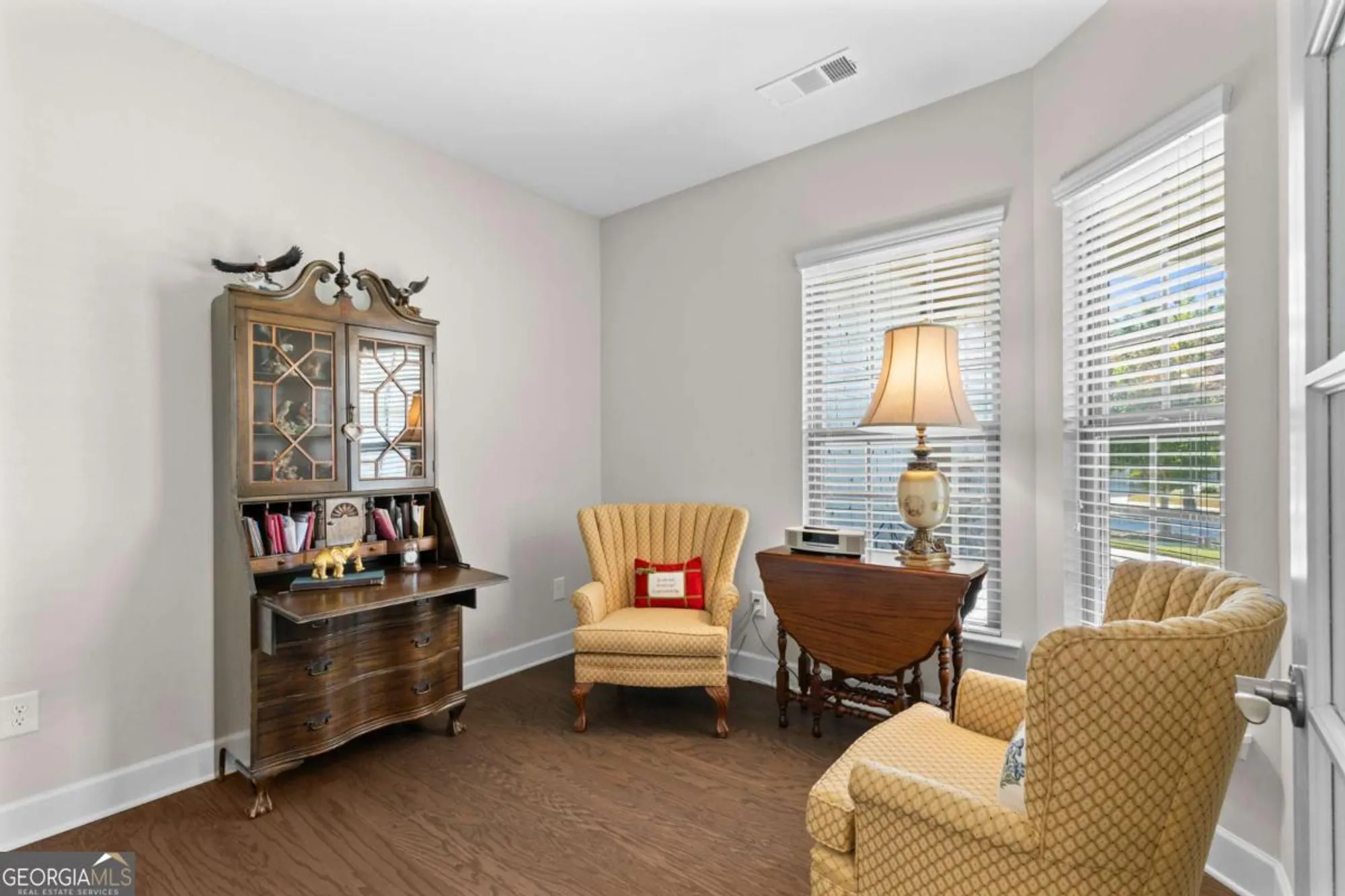 Property Slideshow image 22 of 37 | 5627 maple bluff way, Hoschton, GA, 30548