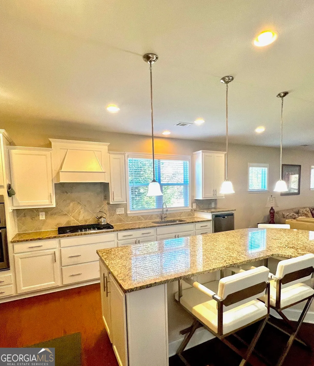 Property Slideshow image 4 of 18 | 800 firefly ct, Griffin, GA, 30223