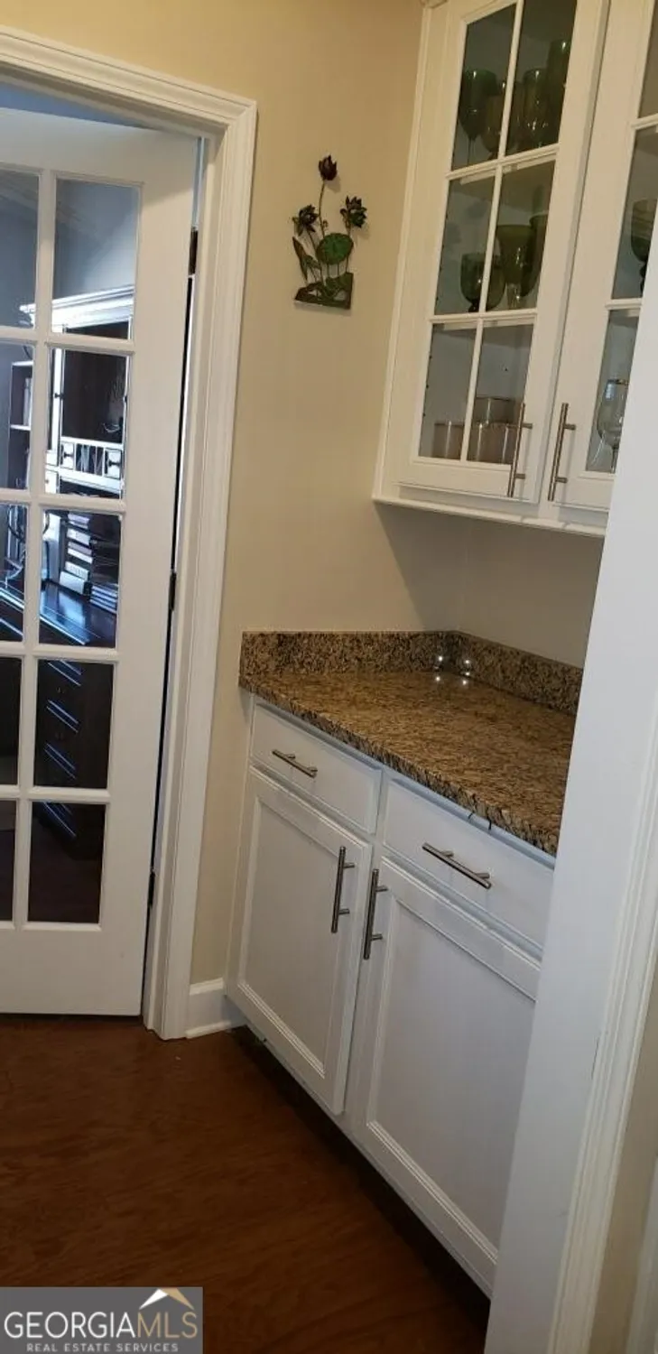 Property Slideshow image 5 of 18 | 800 firefly ct, Griffin, GA, 30223