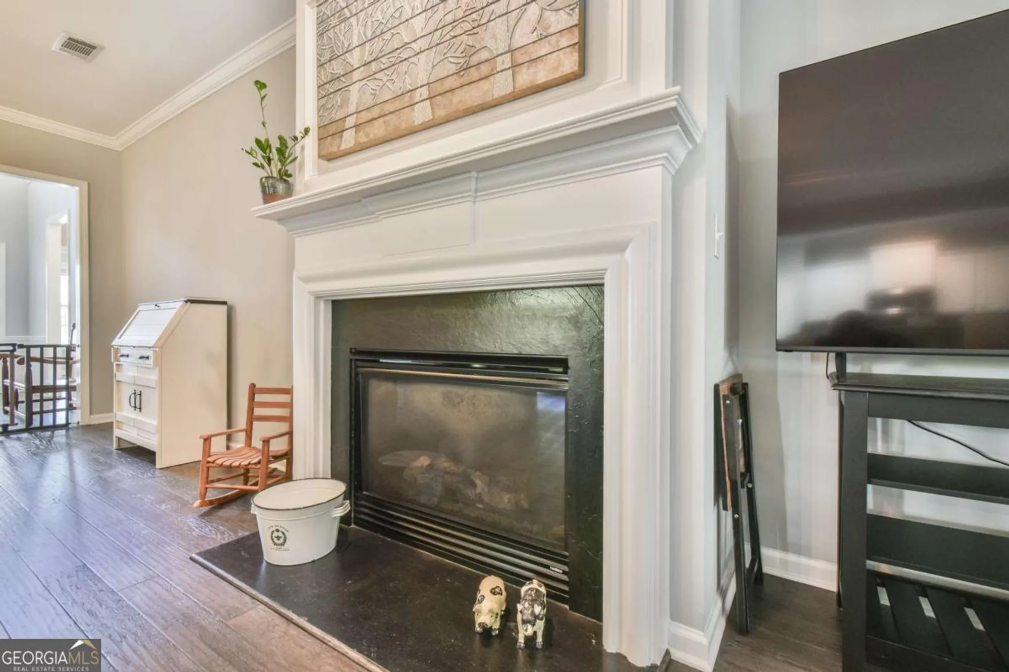 Property Slideshow image 8 of 30 | 5960 chimney rock dr, Hoschton, GA, 30548