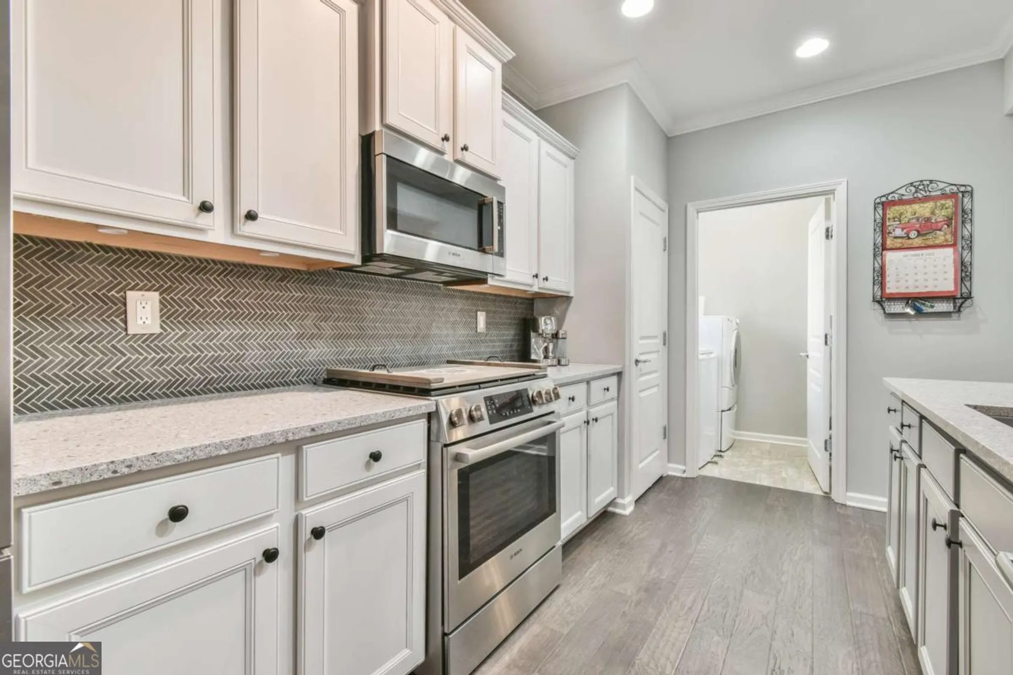 Property Slideshow image 16 of 30 | 5960 chimney rock dr, Hoschton, GA, 30548