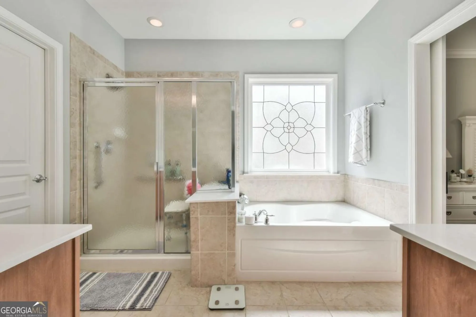 Property Slideshow image 28 of 30 | 5960 chimney rock dr, Hoschton, GA, 30548