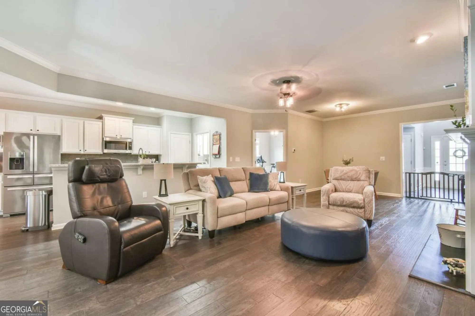 Property Slideshow image 5 of 30 | 5960 chimney rock dr, Hoschton, GA, 30548