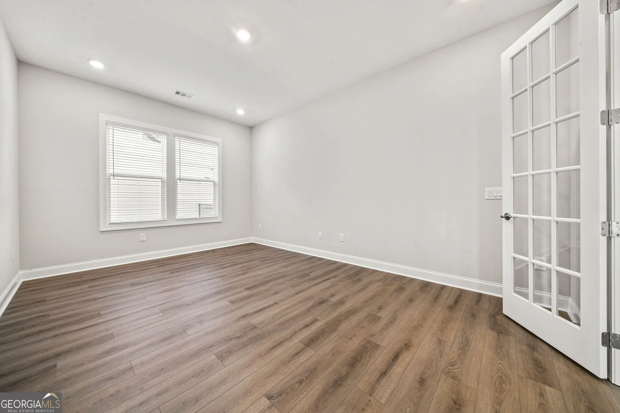 Property Slideshow image 25 of 43 | 68 ballyfin way, Newnan, GA, 30263