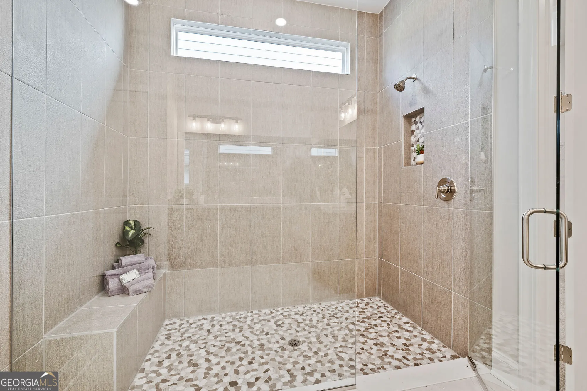 Property Slideshow image 13 of 43 | 68 ballyfin way, Newnan, GA, 30263