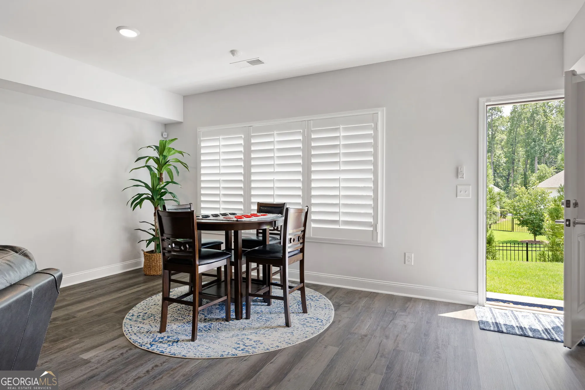 Property Slideshow image 35 of 51 | 5105 dillingham dr nw, Acworth, GA, 30101