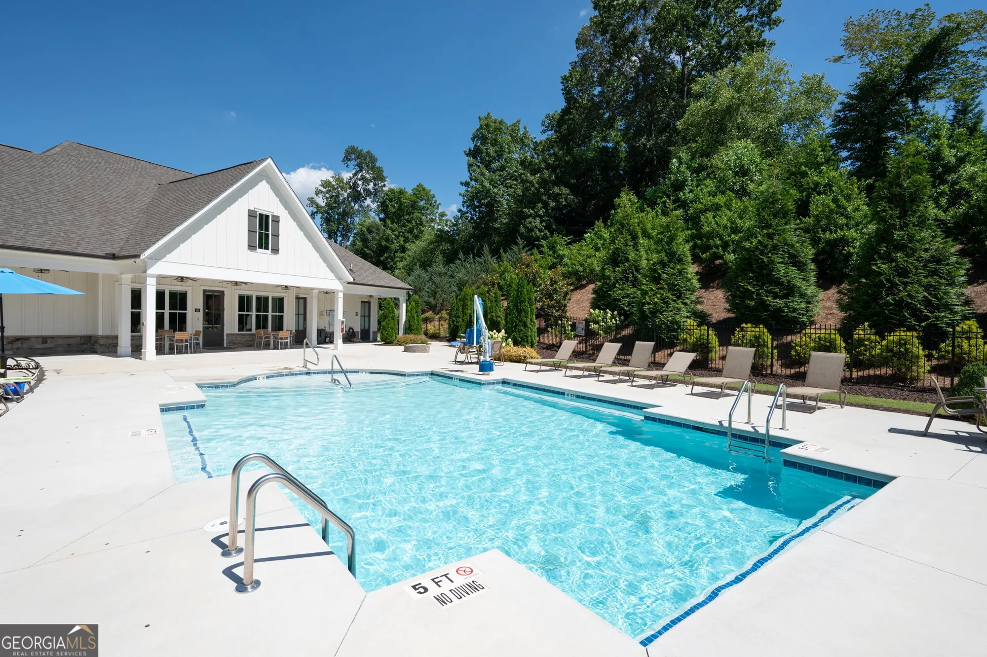 Property Slideshow image 39 of 51 | 5105 dillingham dr nw, Acworth, GA, 30101