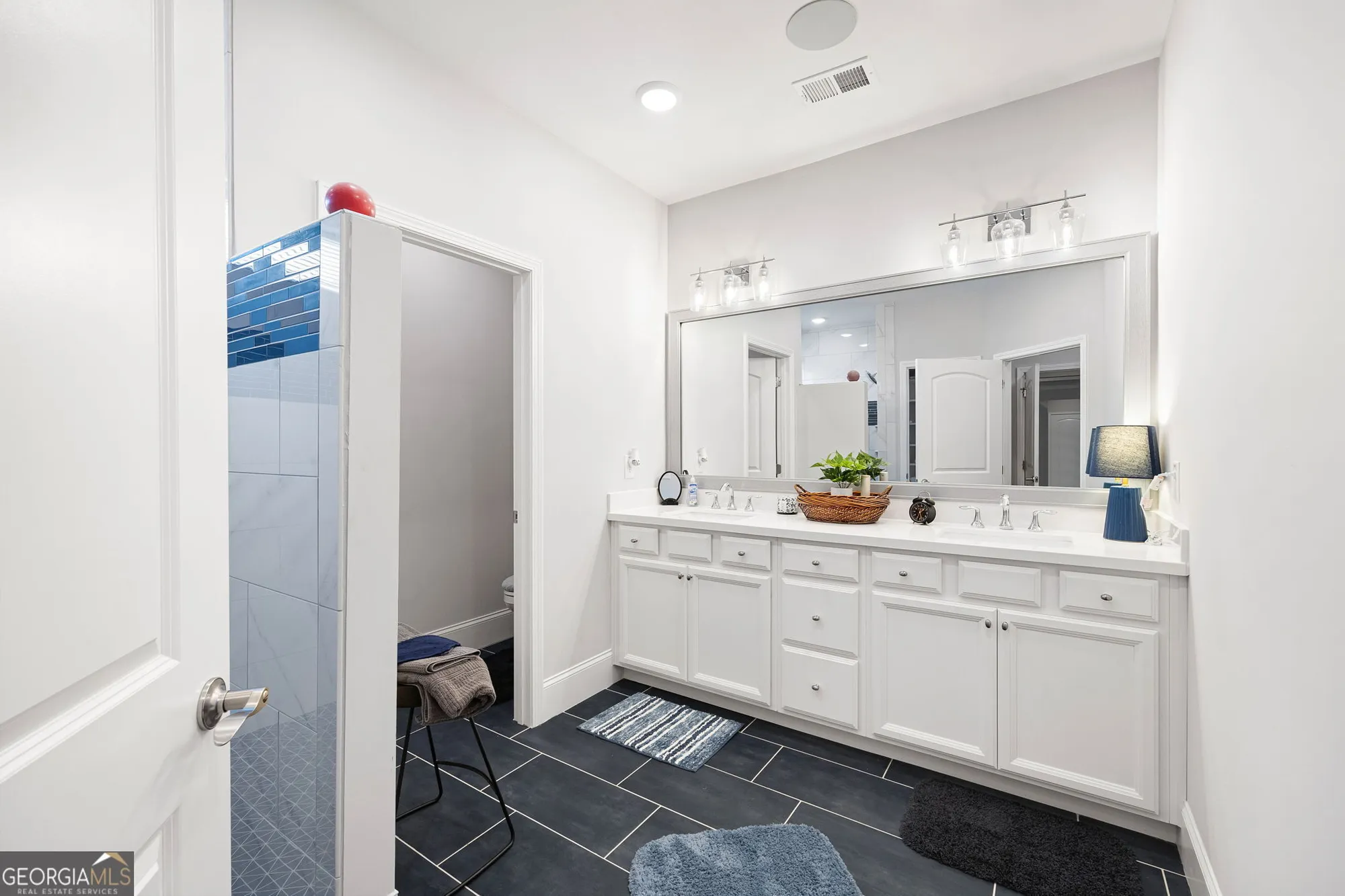 Property Slideshow image 25 of 51 | 5105 dillingham dr nw, Acworth, GA, 30101