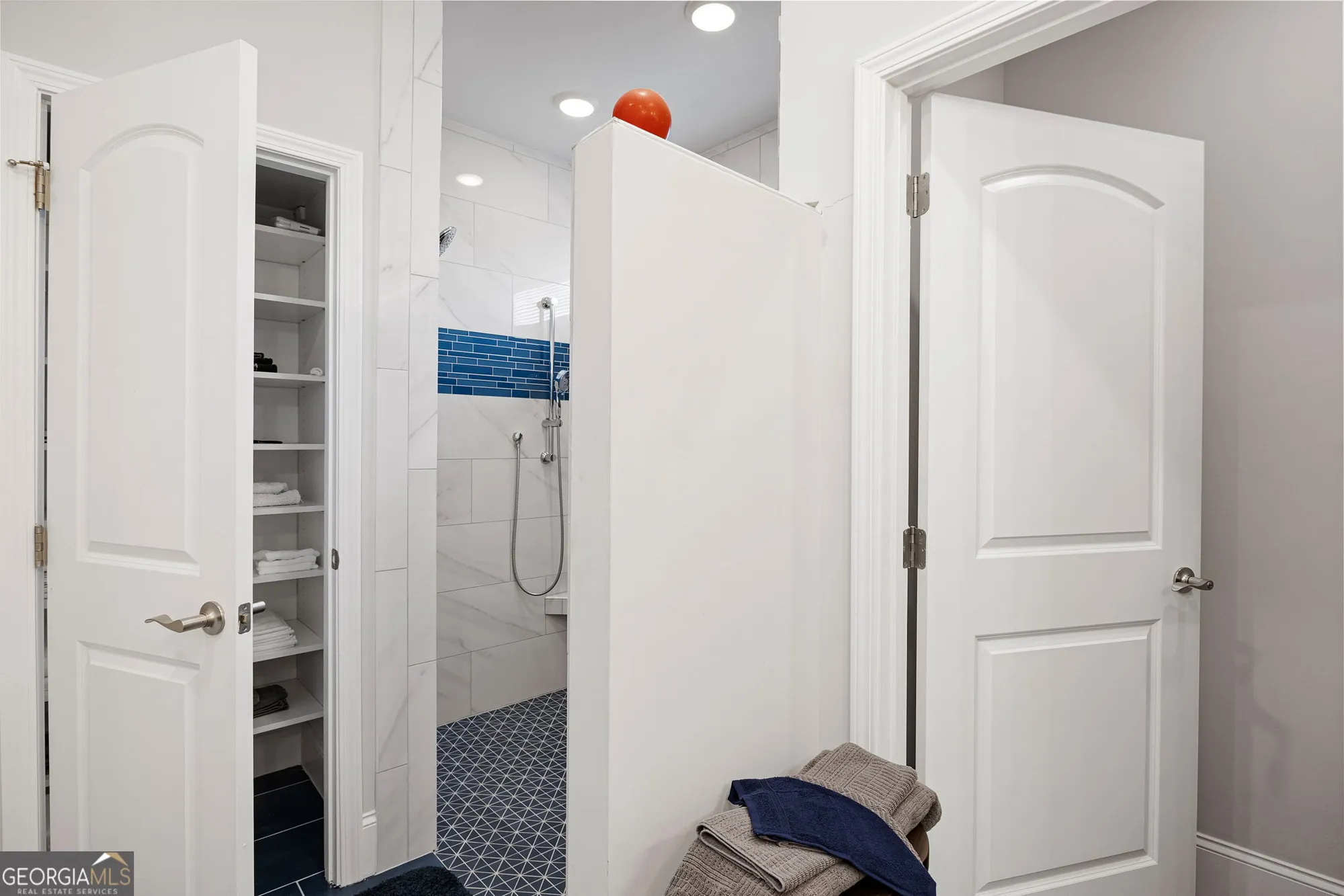 Property Slideshow image 27 of 51 | 5105 dillingham dr nw, Acworth, GA, 30101