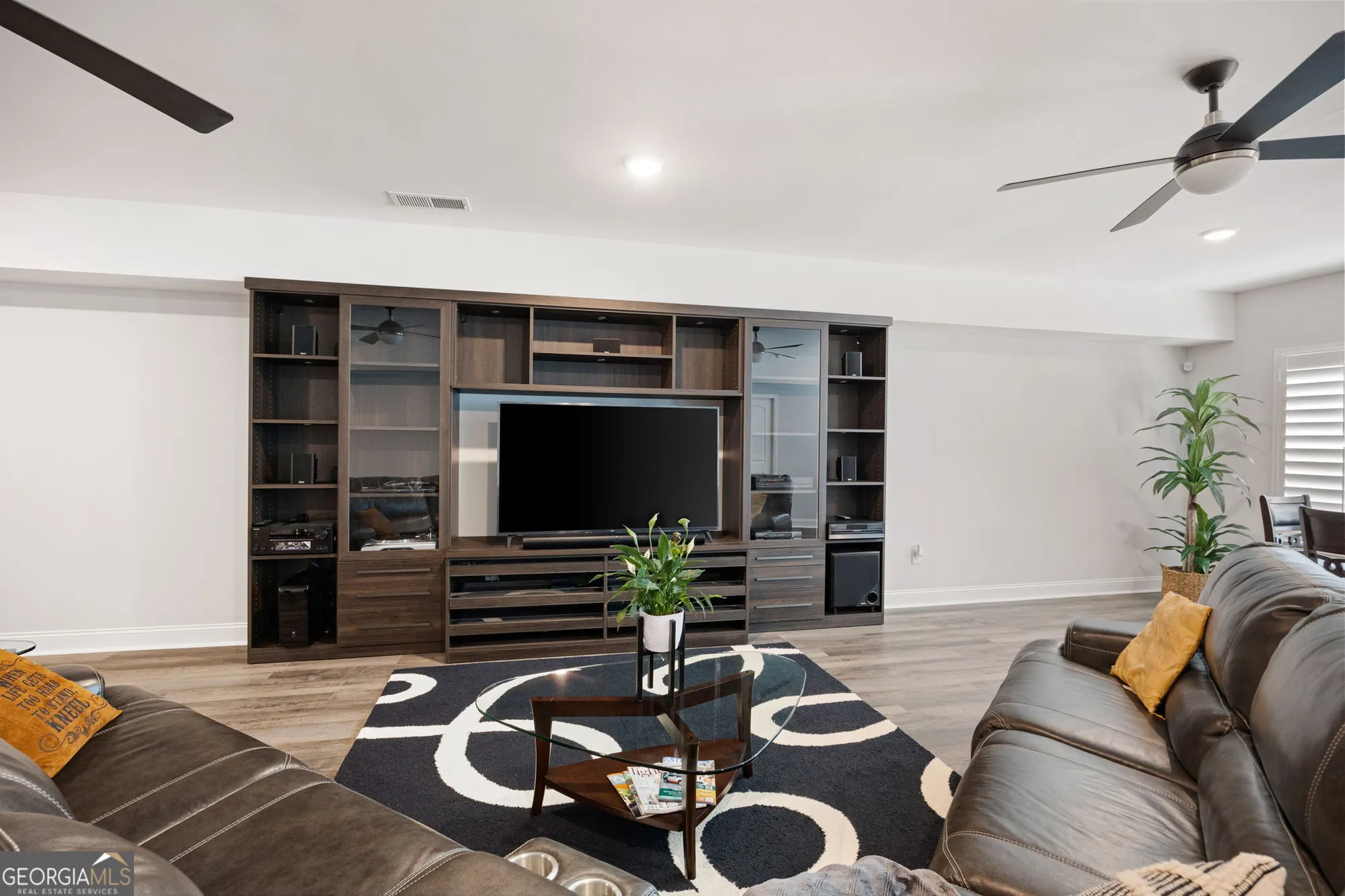 Property Slideshow image 32 of 51 | 5105 dillingham dr nw, Acworth, GA, 30101