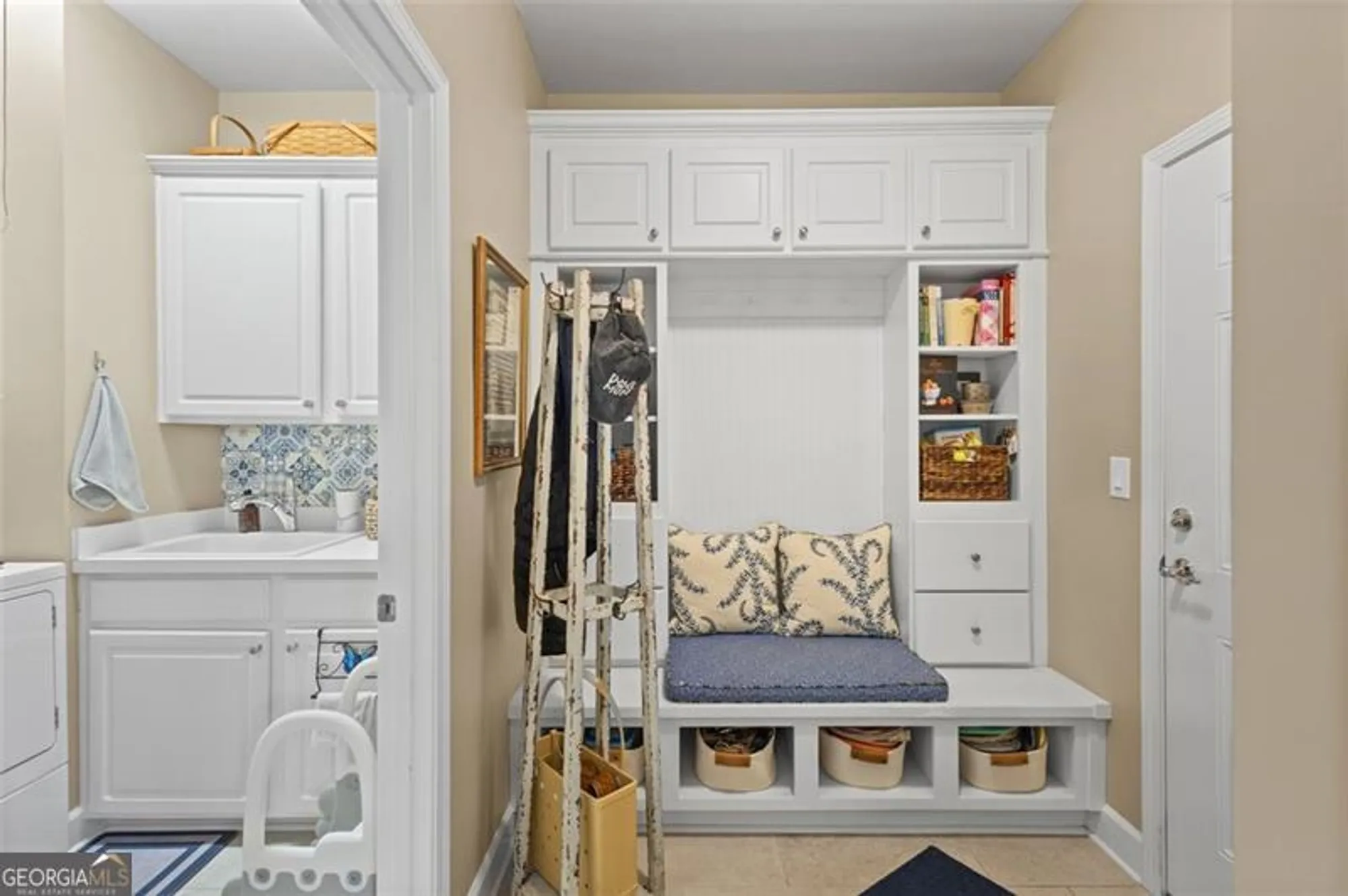 Property Slideshow image 18 of 50 | 6707 amherst dr, Hoschton, GA, 30548