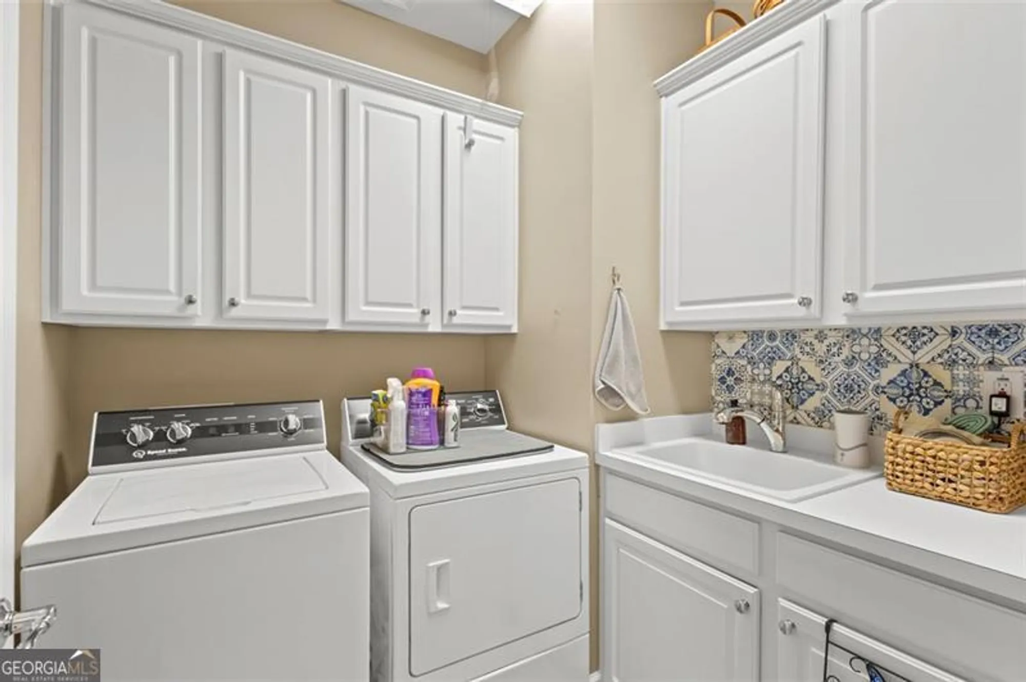 Property Slideshow image 19 of 50 | 6707 amherst dr, Hoschton, GA, 30548