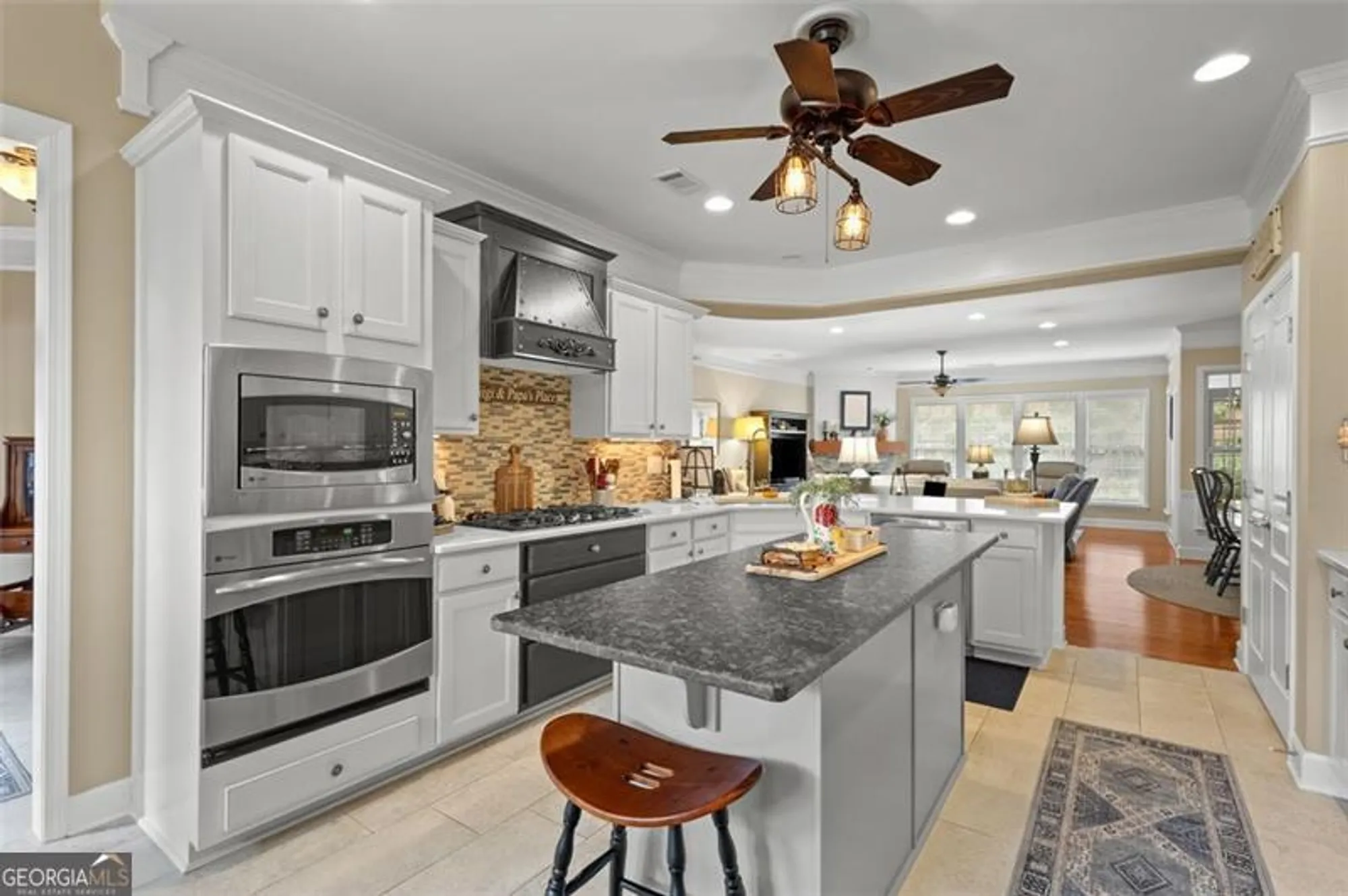 Property Slideshow image 4 of 50 | 6707 amherst dr, Hoschton, GA, 30548