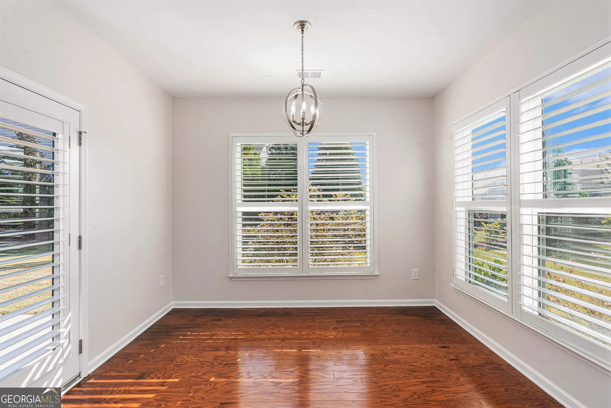 Property Slideshow image 20 of 46 | 502 inkberry dr, Griffin, GA, 30223