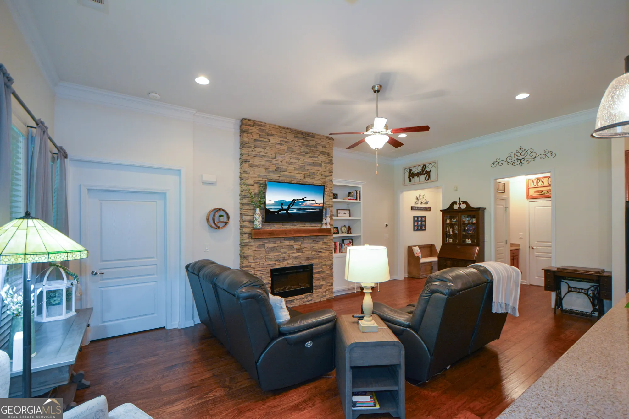 Property Slideshow image 21 of 91 | 505 appalachian woods dr, Canton, GA, 30114