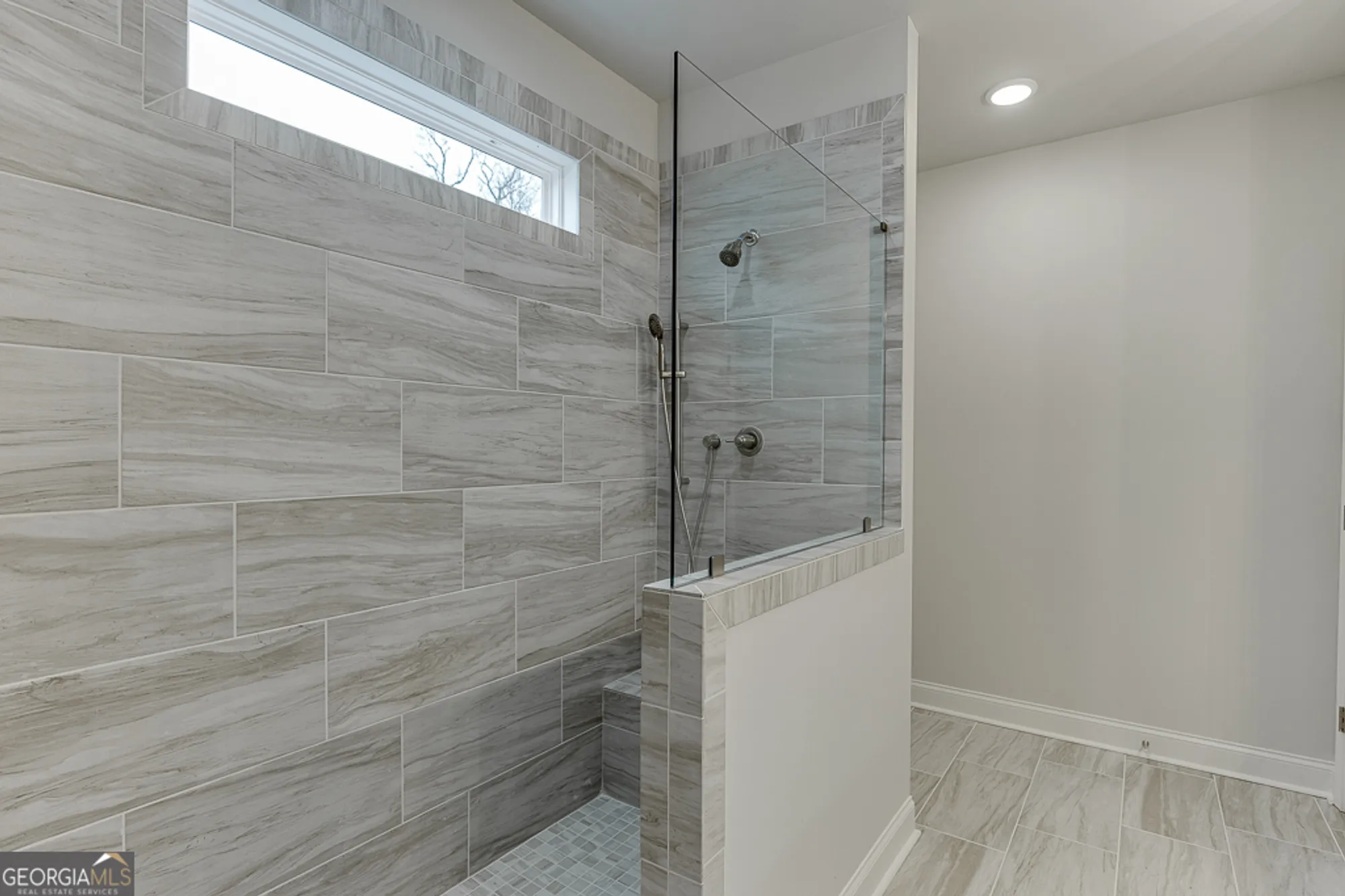 Property Slideshow image 27 of 67 | 223 montview dr # 92, Jefferson, GA, 30549