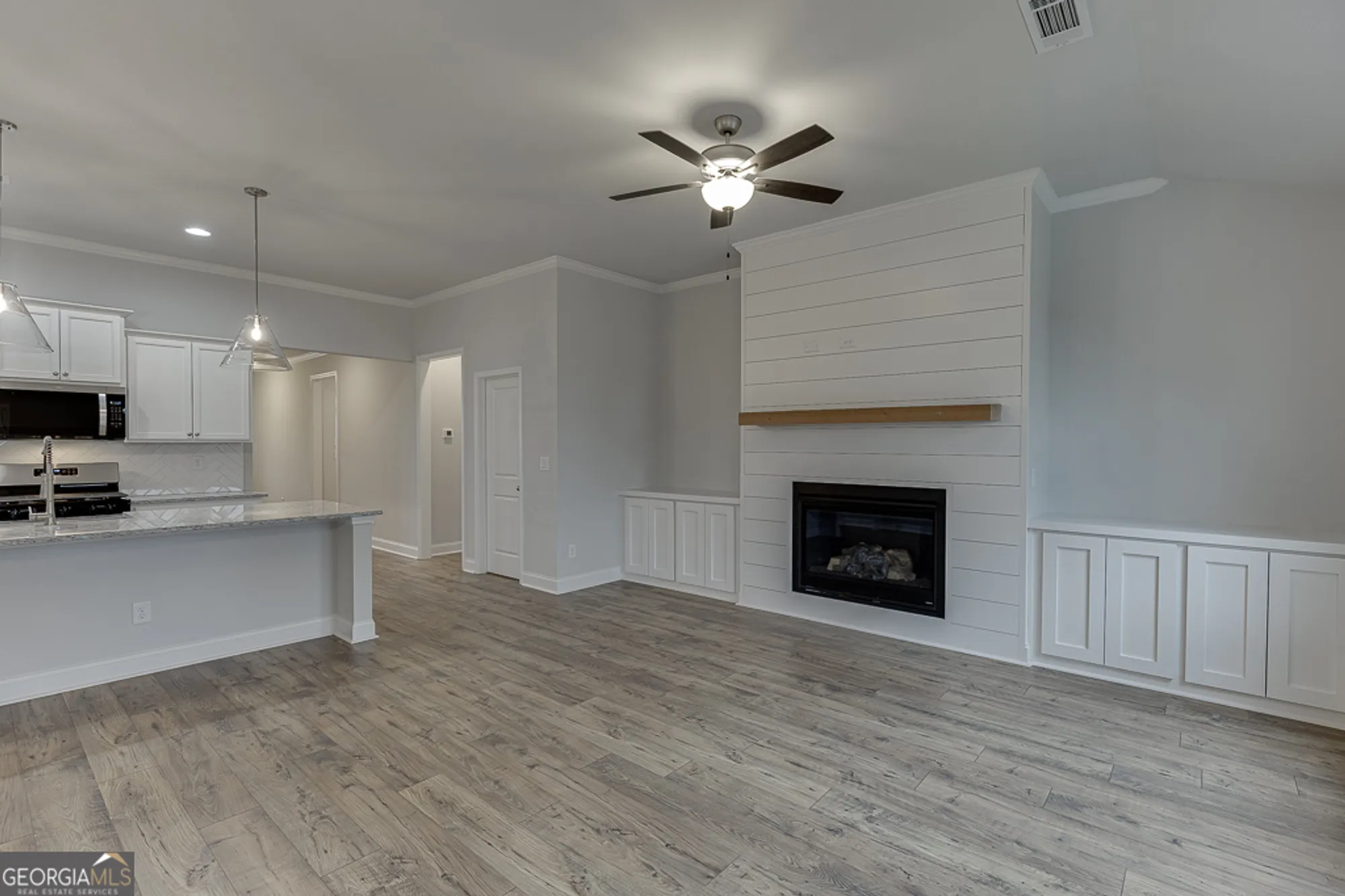Property Slideshow image 17 of 67 | 223 montview dr # 92, Jefferson, GA, 30549