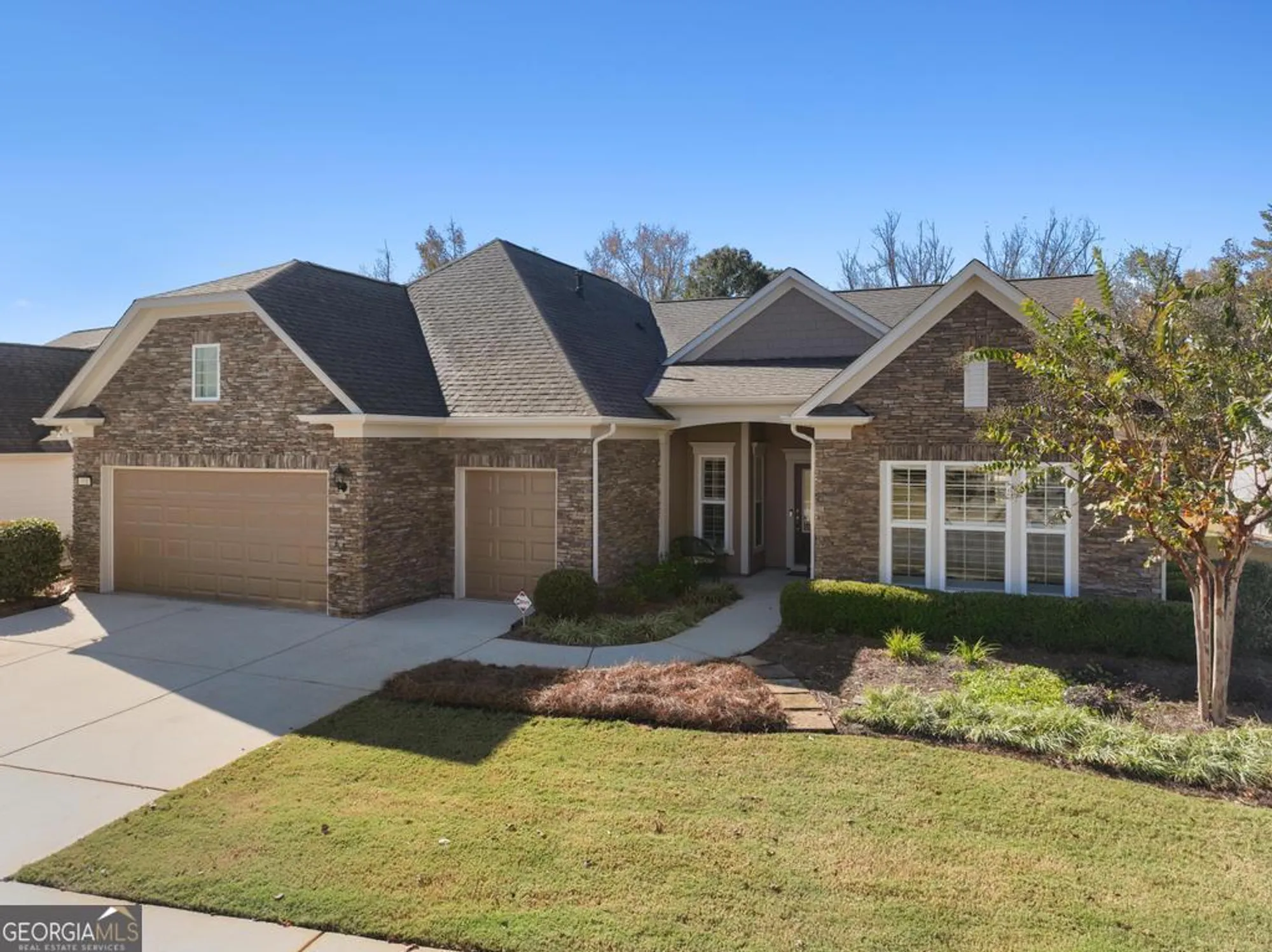 Property Slideshow image 4 of 53 | 111 marigold ct, Griffin, GA, 30223
