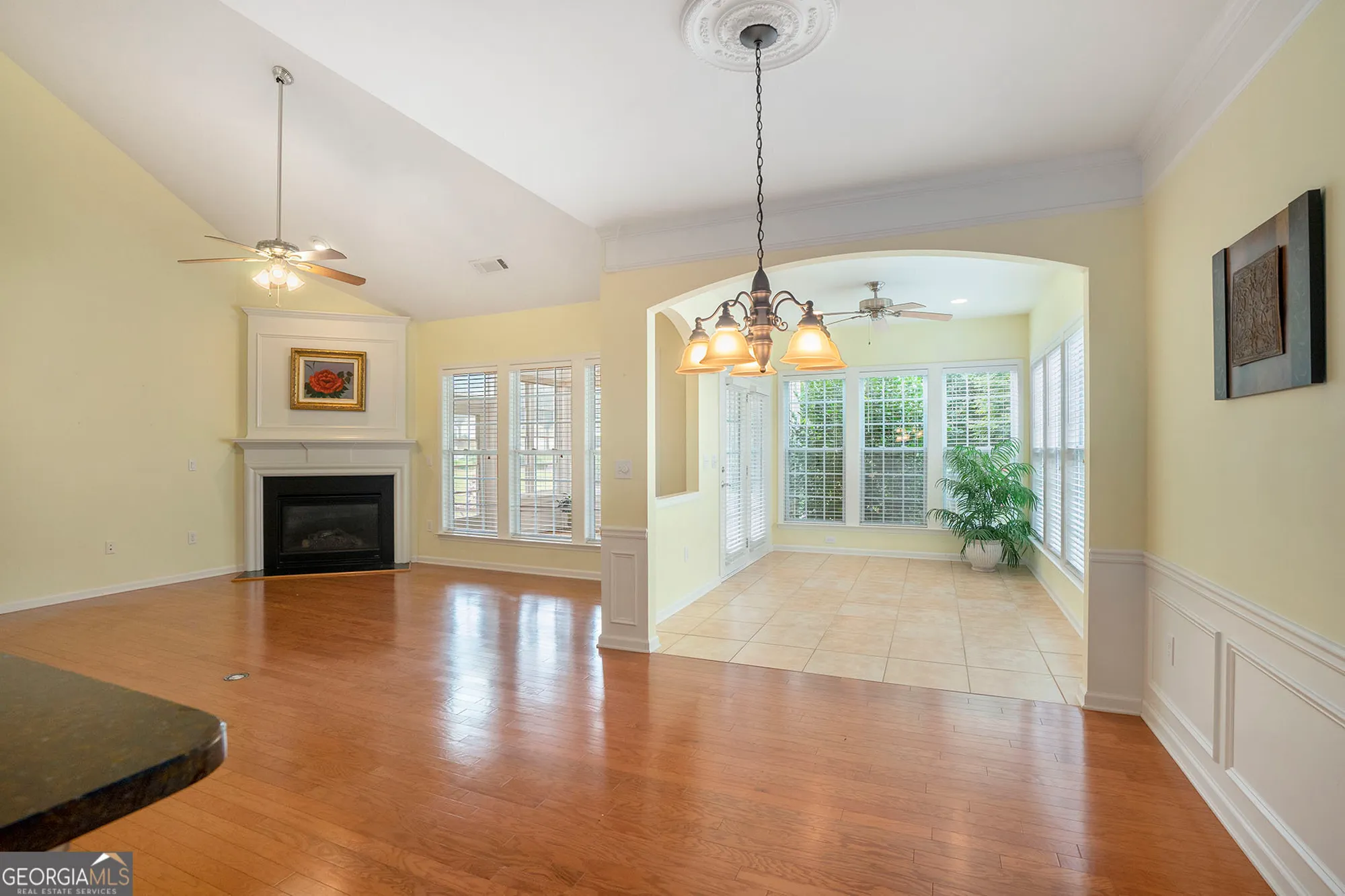 Property Slideshow image 15 of 49 | 6503 grove park dr, Hoschton, GA, 30548