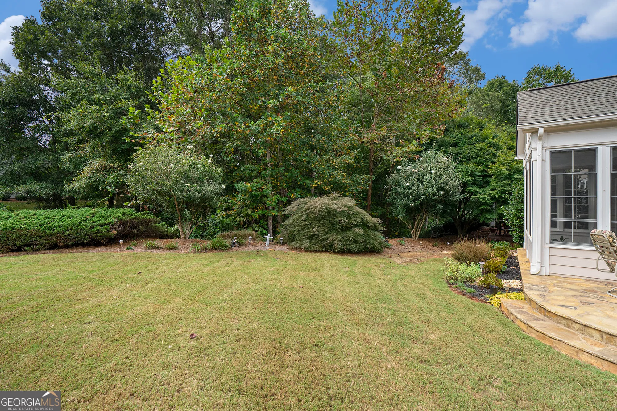 Property Slideshow image 36 of 49 | 6503 grove park dr, Hoschton, GA, 30548