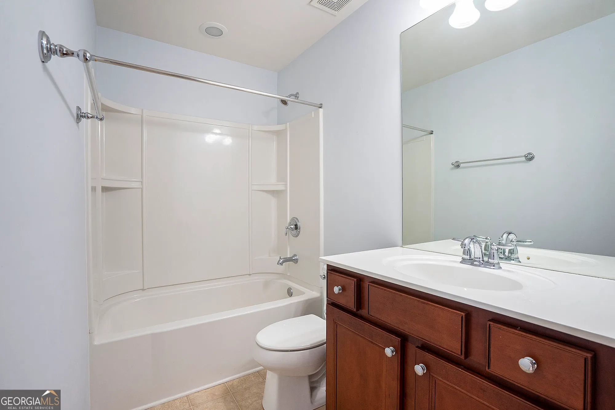 Property Slideshow image 28 of 49 | 6503 grove park dr, Hoschton, GA, 30548