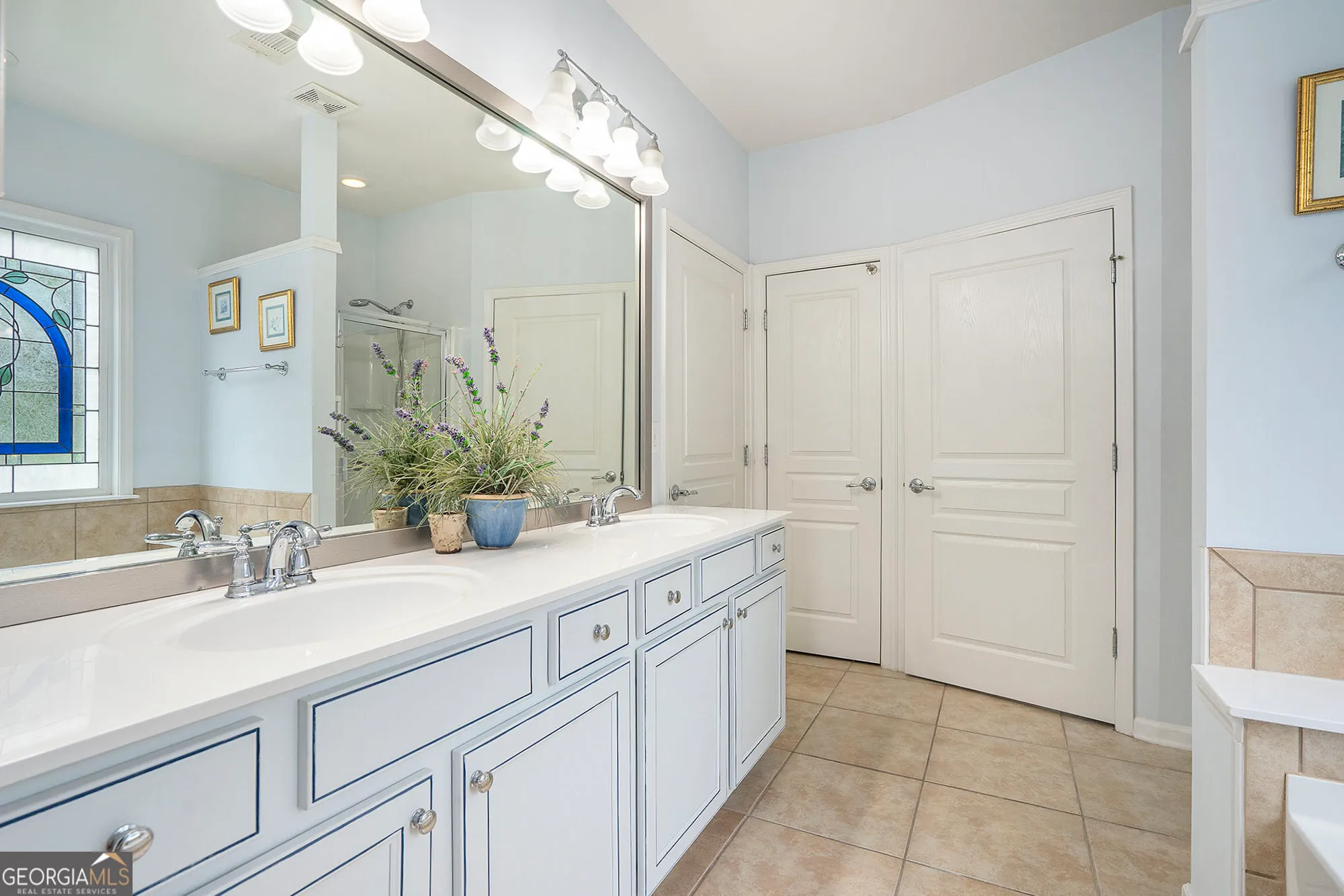 Property Slideshow image 24 of 49 | 6503 grove park dr, Hoschton, GA, 30548