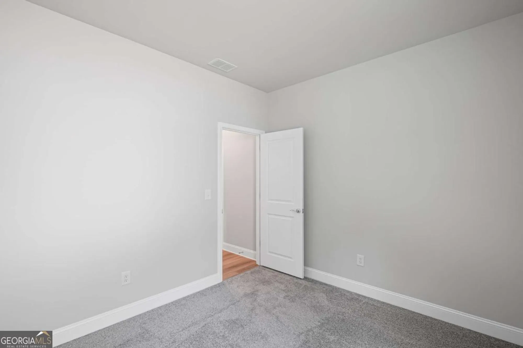 Property Slideshow image 19 of 30 | 1134 leconte ct, Griffin, GA, 30223