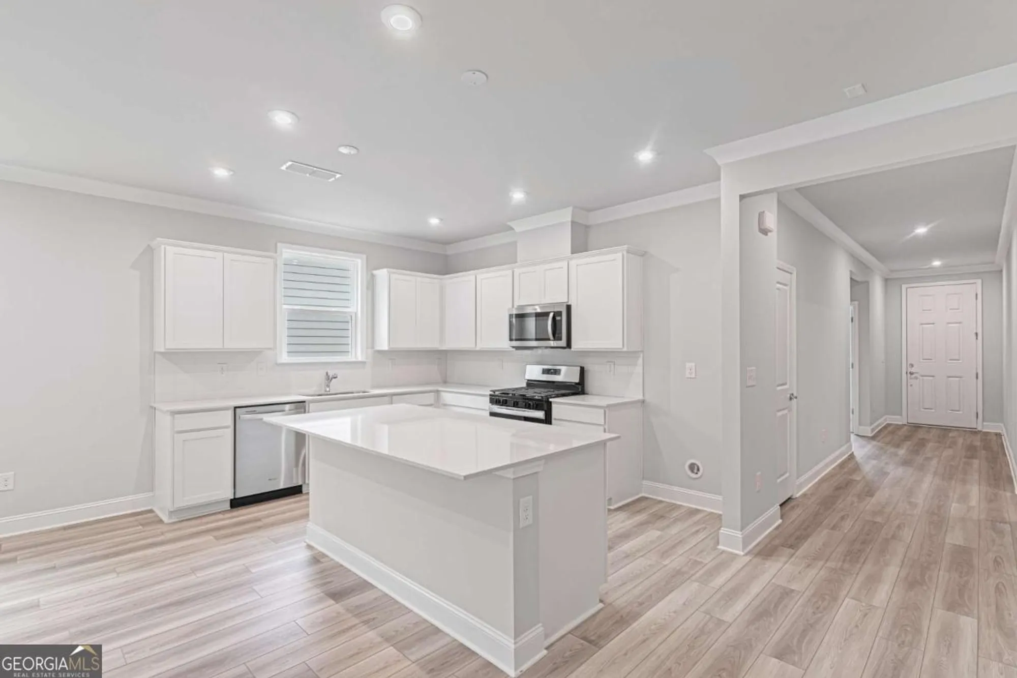 Property Slideshow image 8 of 30 | 1134 leconte ct, Griffin, GA, 30223