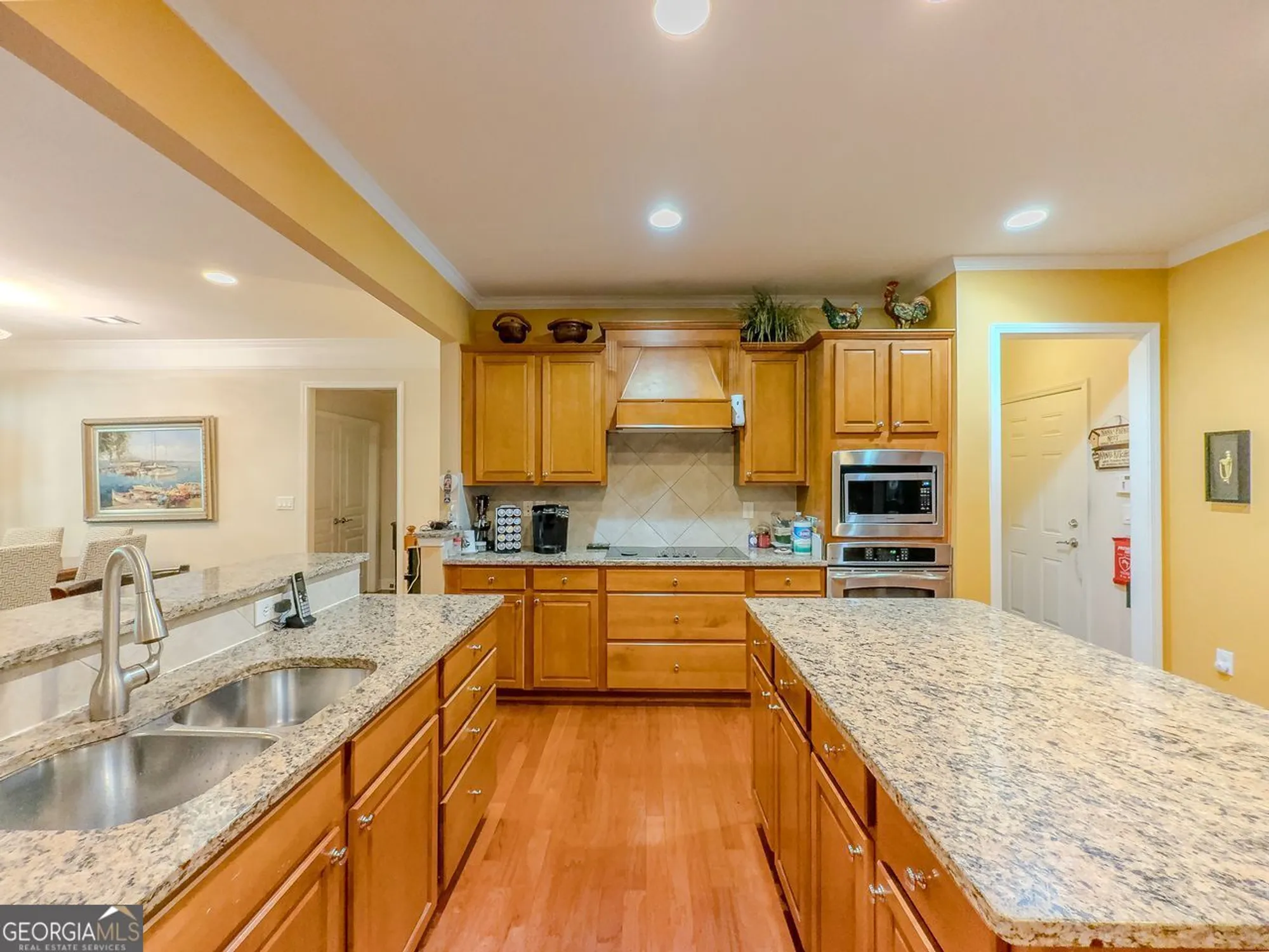 Property Slideshow image 11 of 46 | 6416 hickory springs cir, Hoschton, GA, 30548