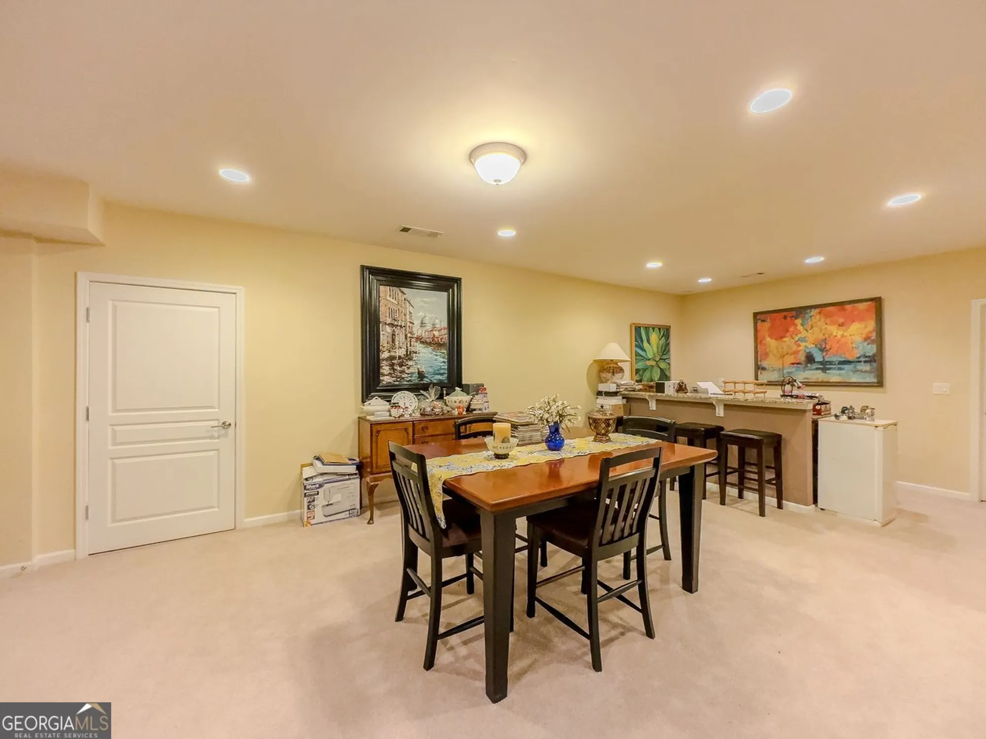 Property Slideshow image 31 of 46 | 6416 hickory springs cir, Hoschton, GA, 30548