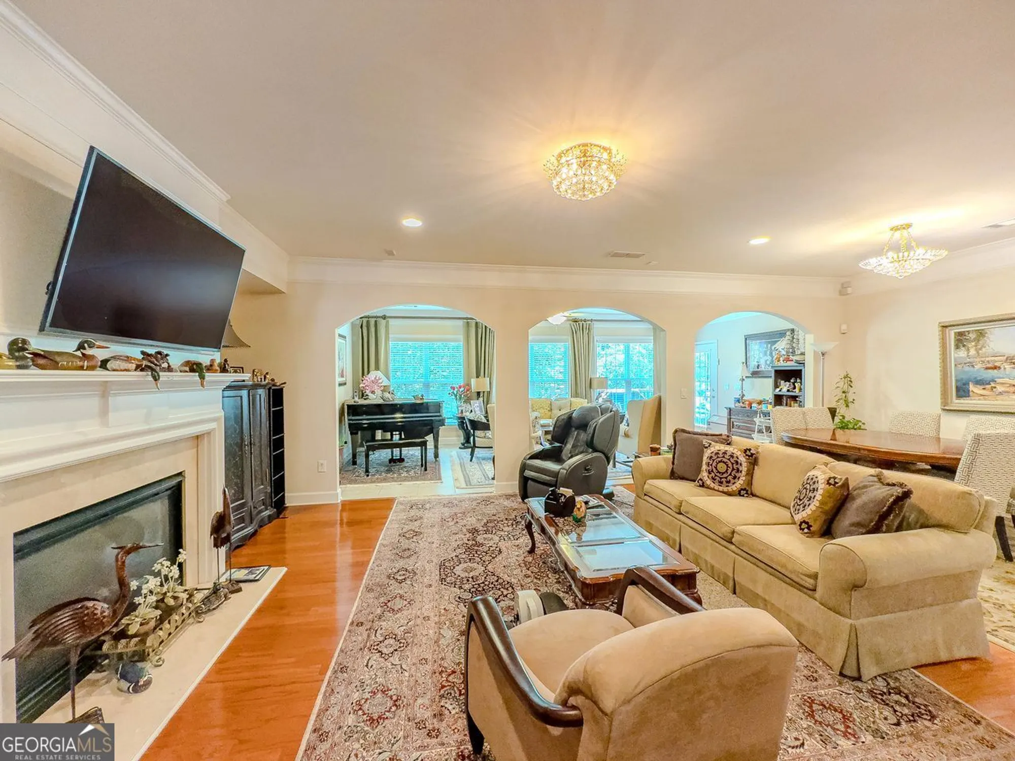 Property Slideshow image 13 of 46 | 6416 hickory springs cir, Hoschton, GA, 30548