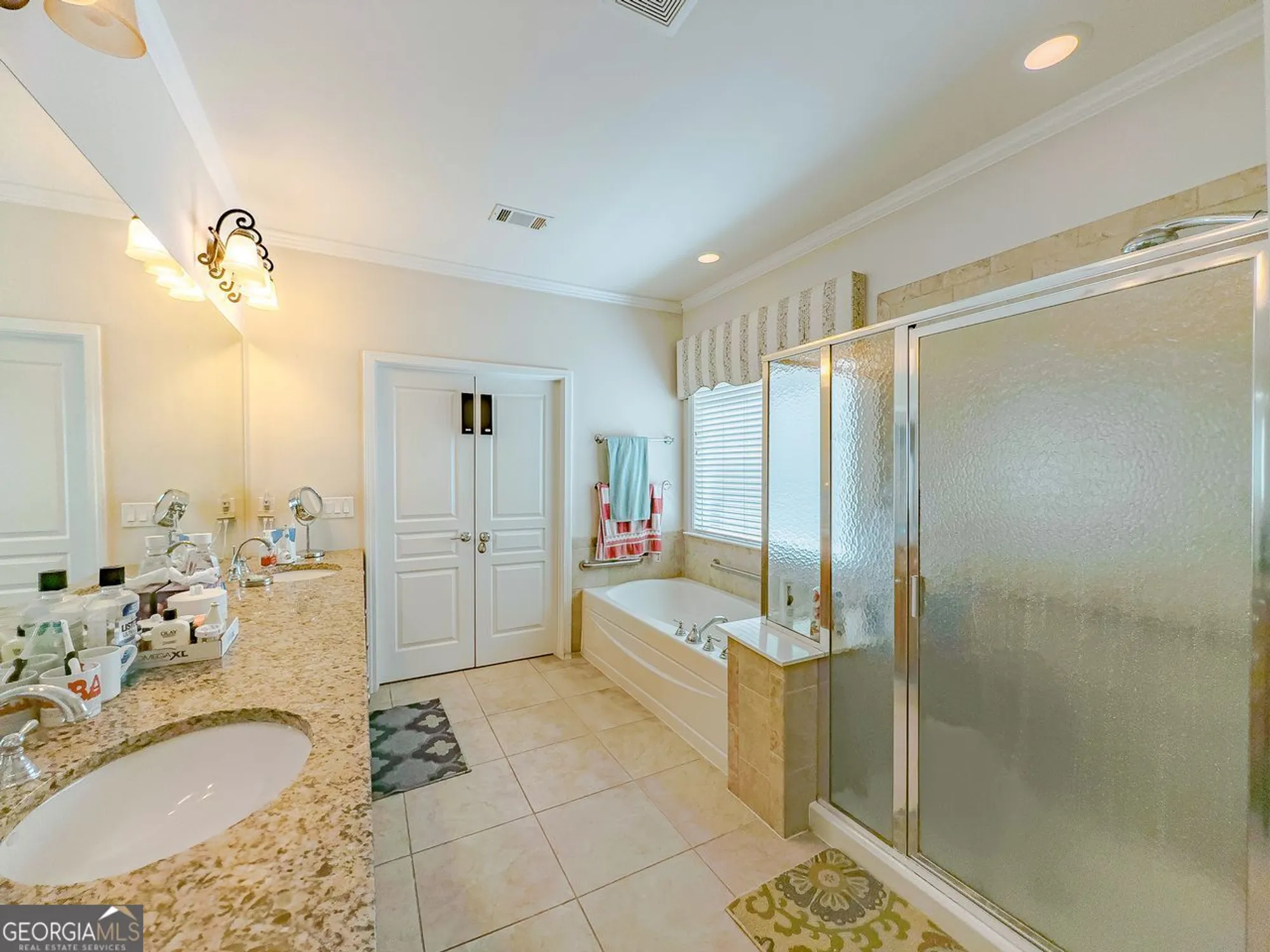 Property Slideshow image 28 of 46 | 6416 hickory springs cir, Hoschton, GA, 30548