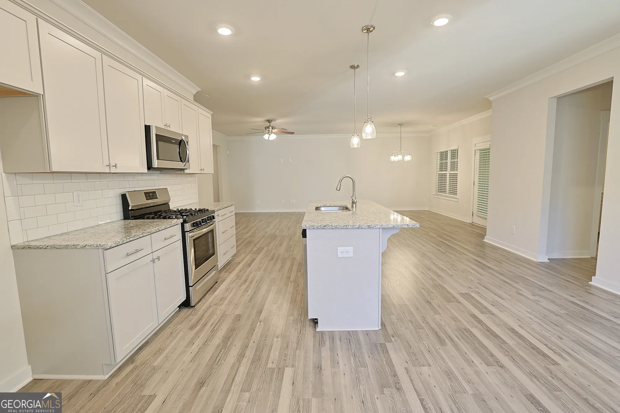 Property Slideshow image 10 of 61 | 2927 rambler dr, Loganville, GA, 30052