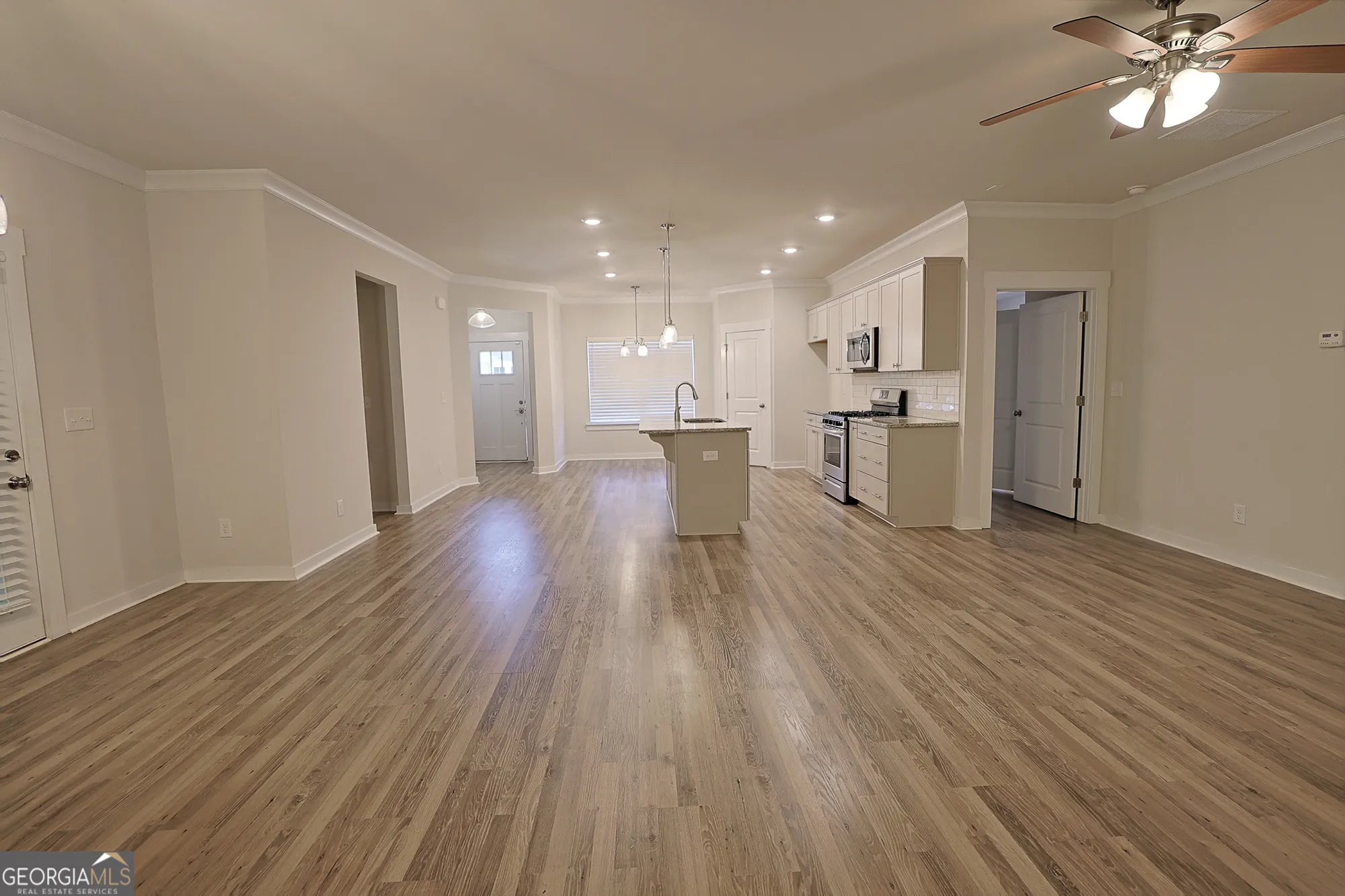 Property Slideshow image 15 of 61 | 2927 rambler dr, Loganville, GA, 30052