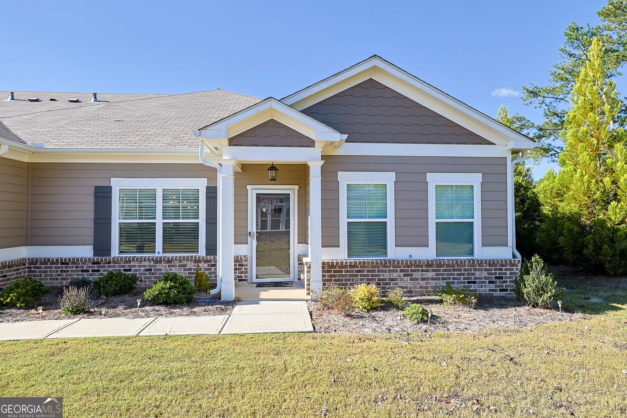 Property Slideshow image 4 of 61 | 2927 rambler dr, Loganville, GA, 30052