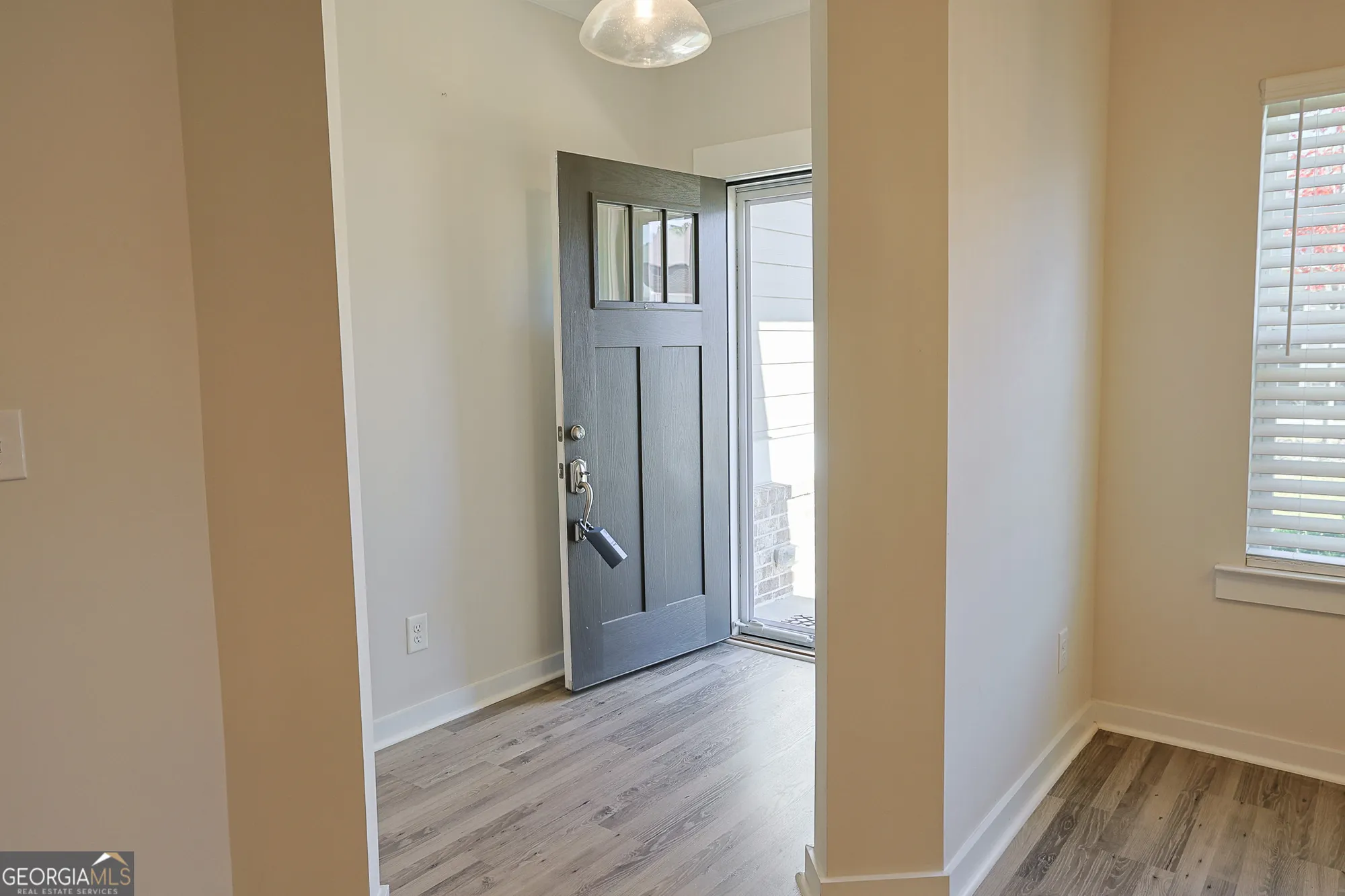 Property Slideshow image 8 of 61 | 2927 rambler dr, Loganville, GA, 30052