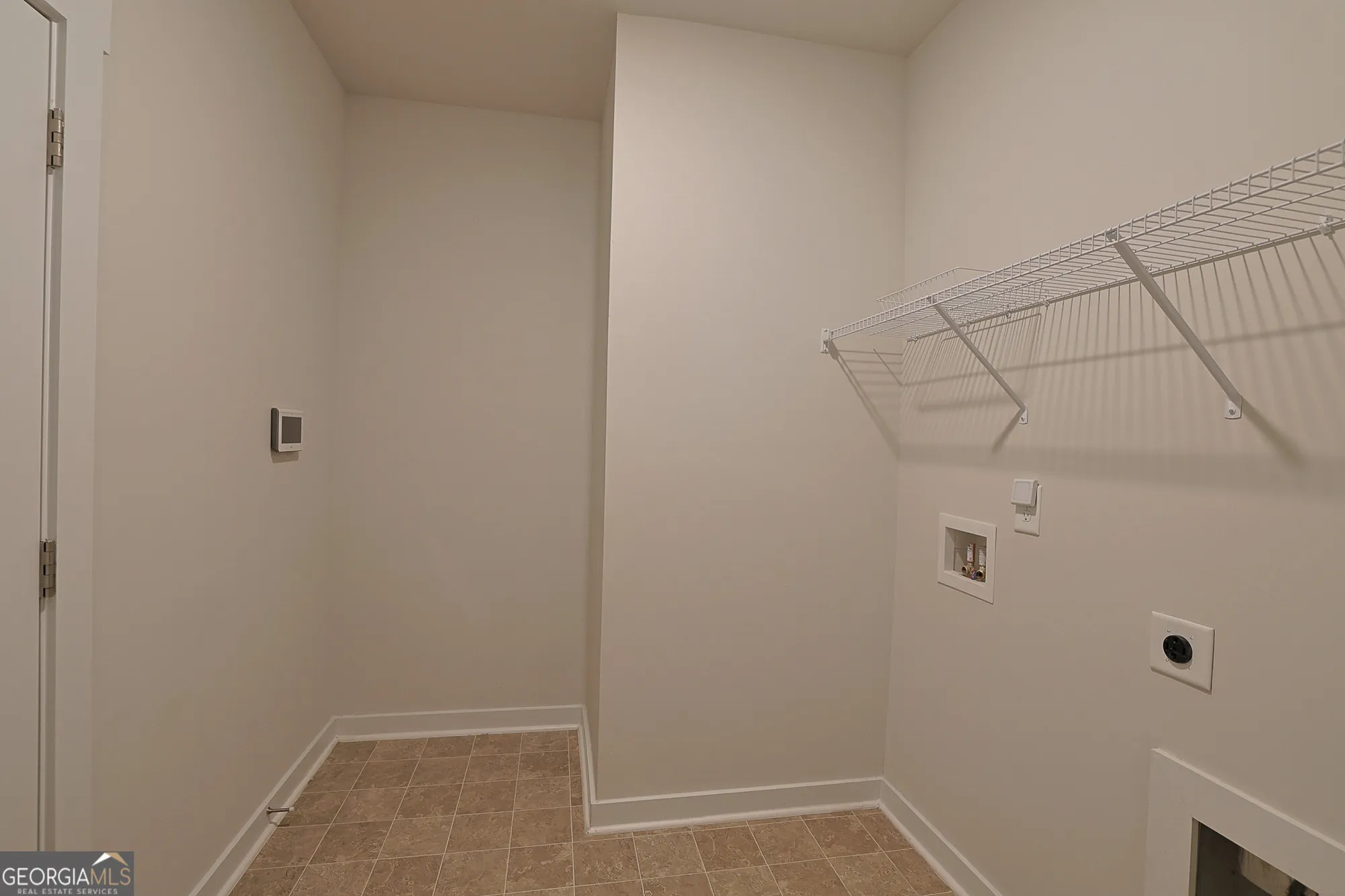 Property Slideshow image 46 of 61 | 2927 rambler dr, Loganville, GA, 30052